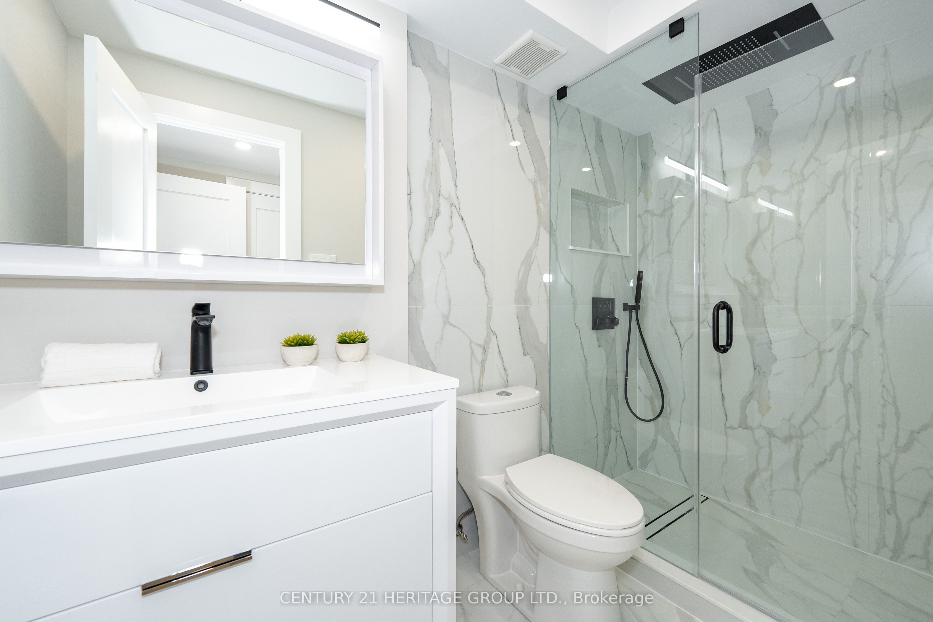 3303 Don Mills Road, #406