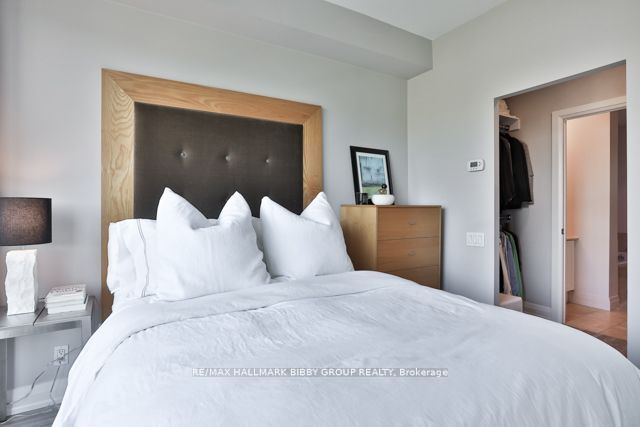 20 Scrivener Square, #507