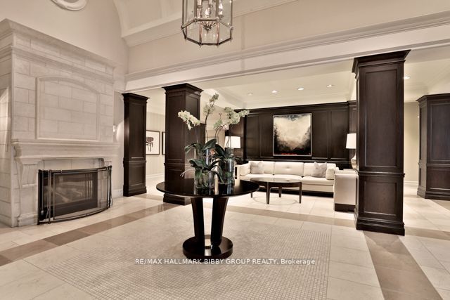 20 Scrivener Square, #507