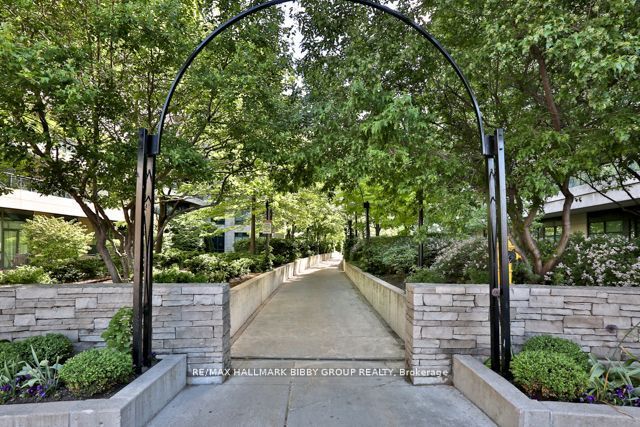 20 Scrivener Square, #507