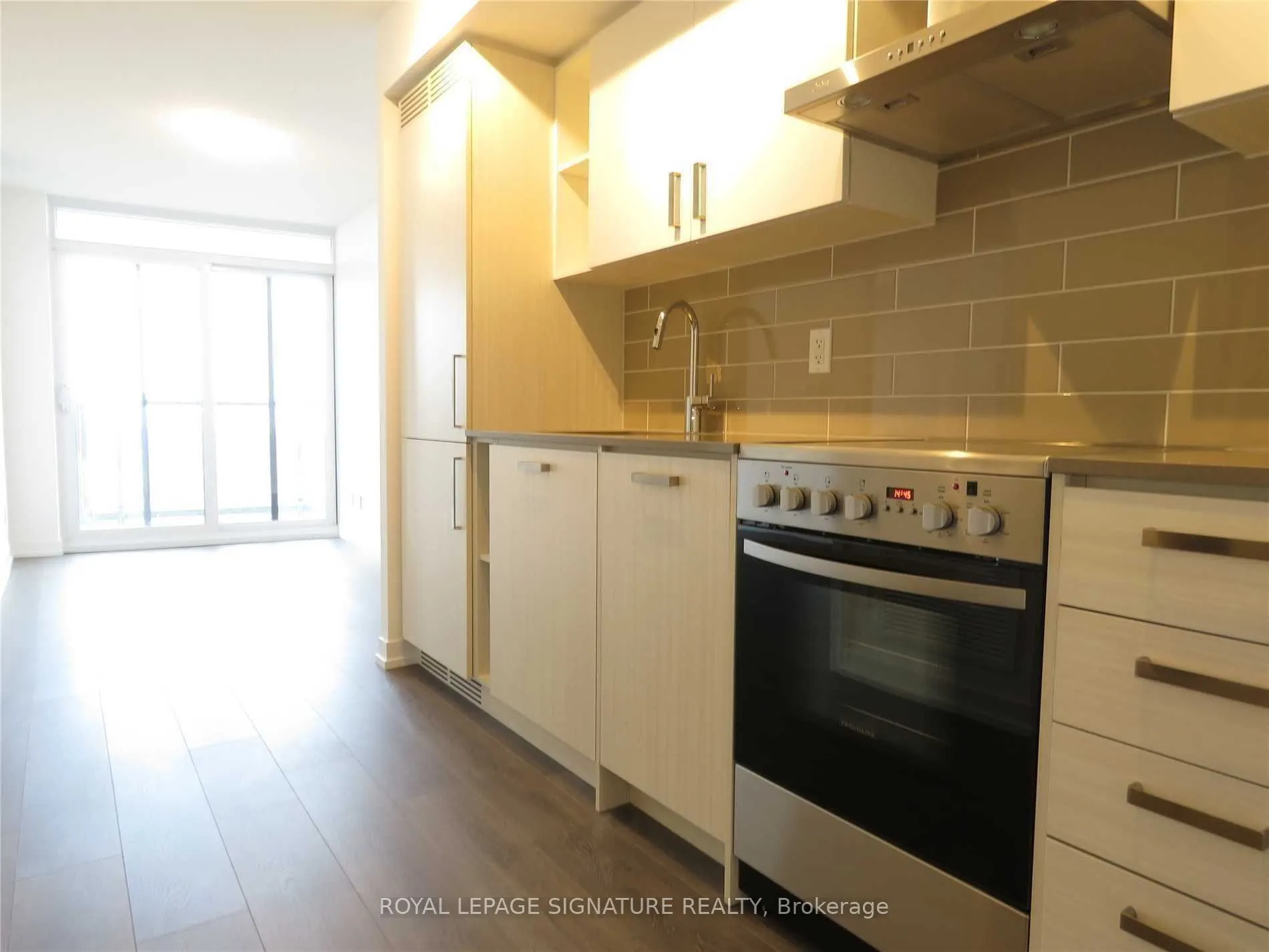 125 Redpath Avenue #1613