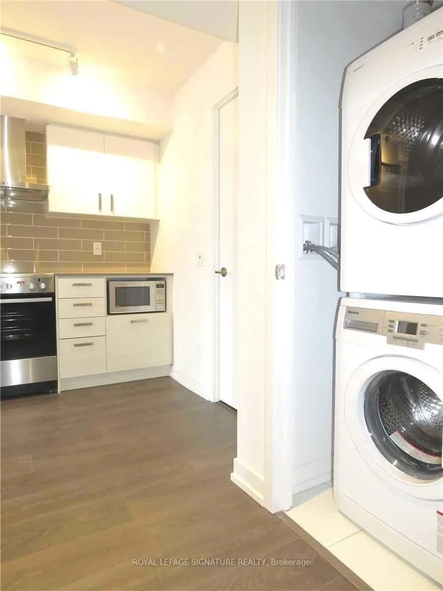 125 Redpath Avenue #1613