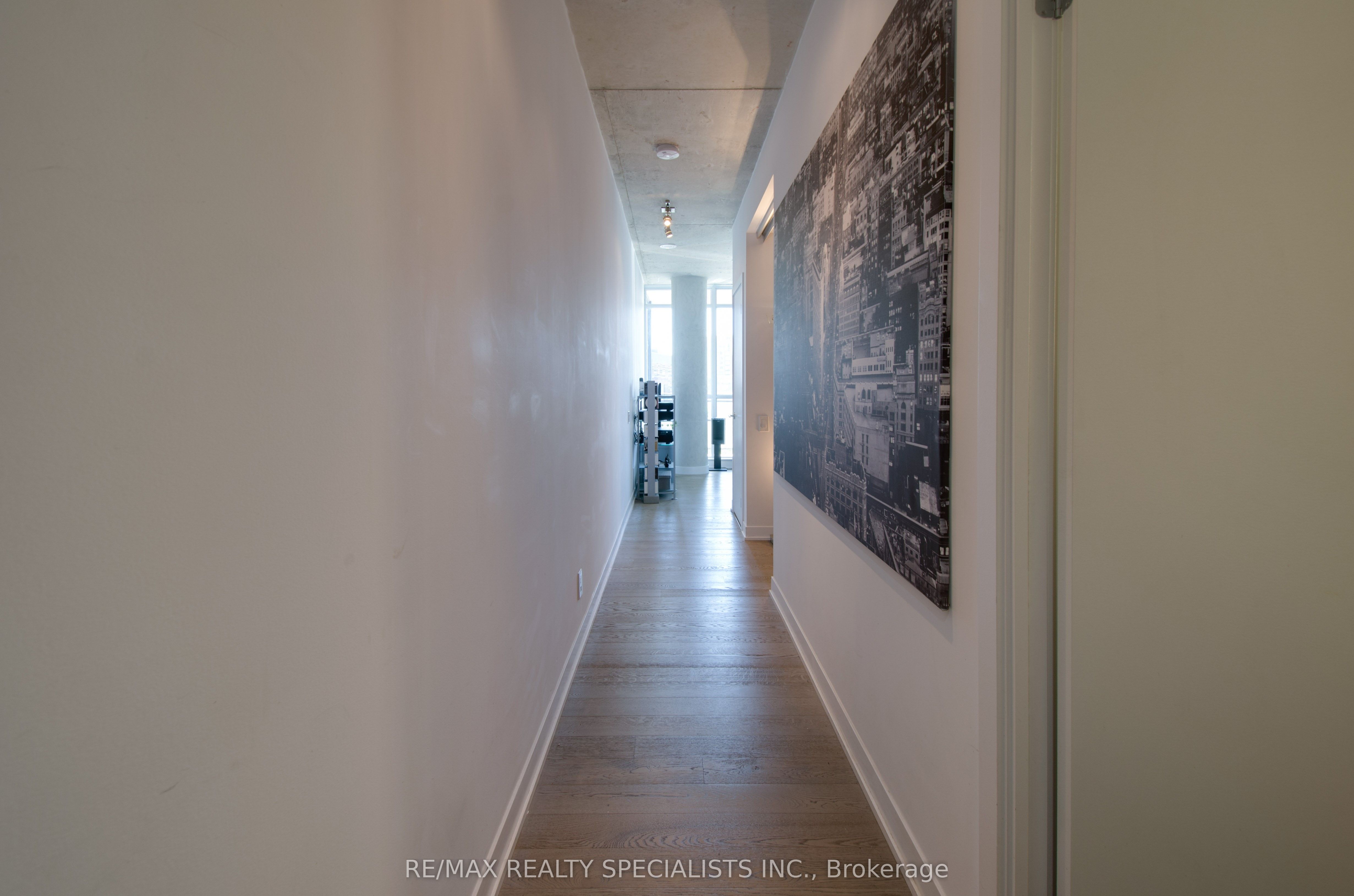318 King Street E, #318