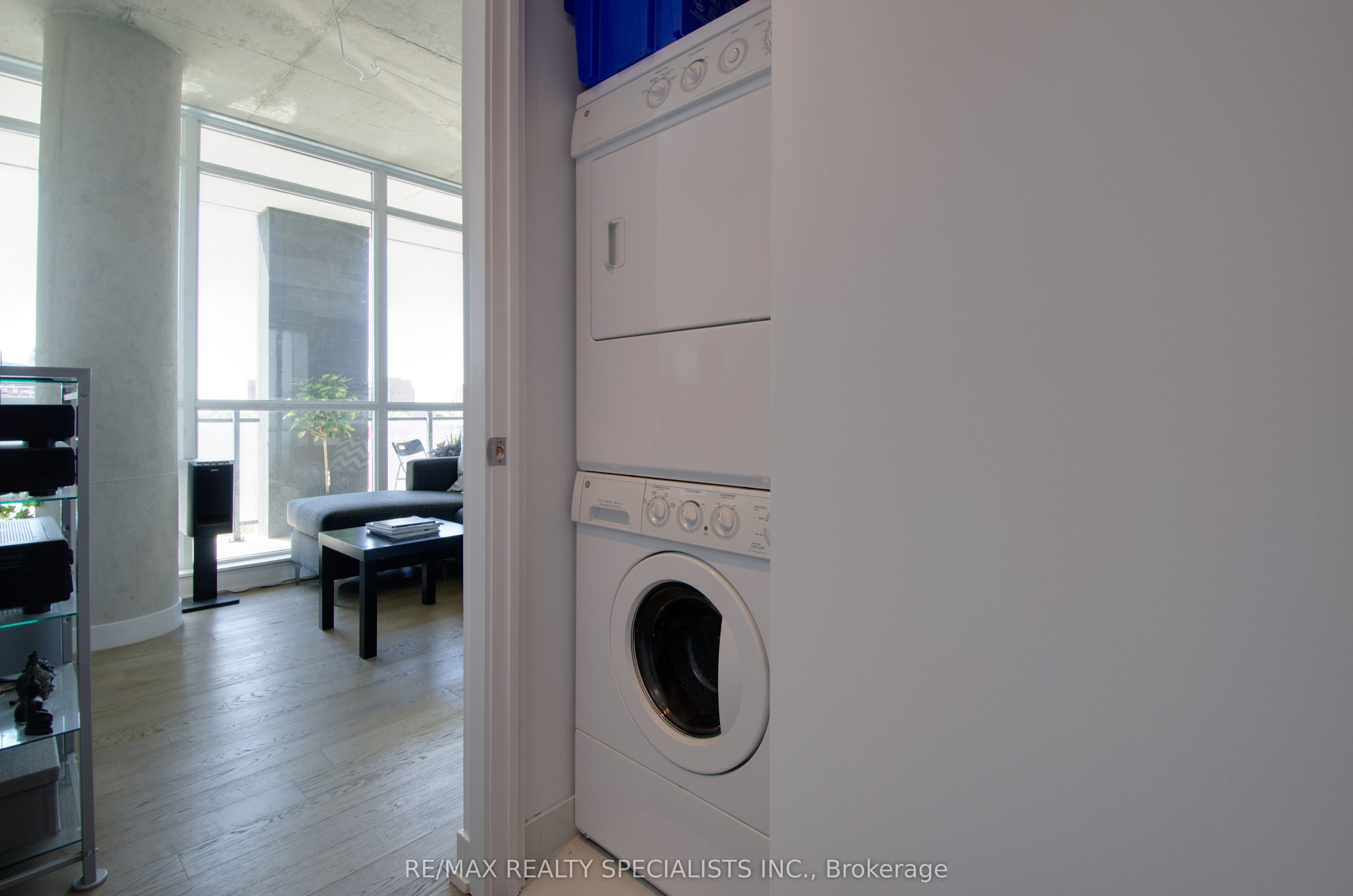 318 King Street E, #318