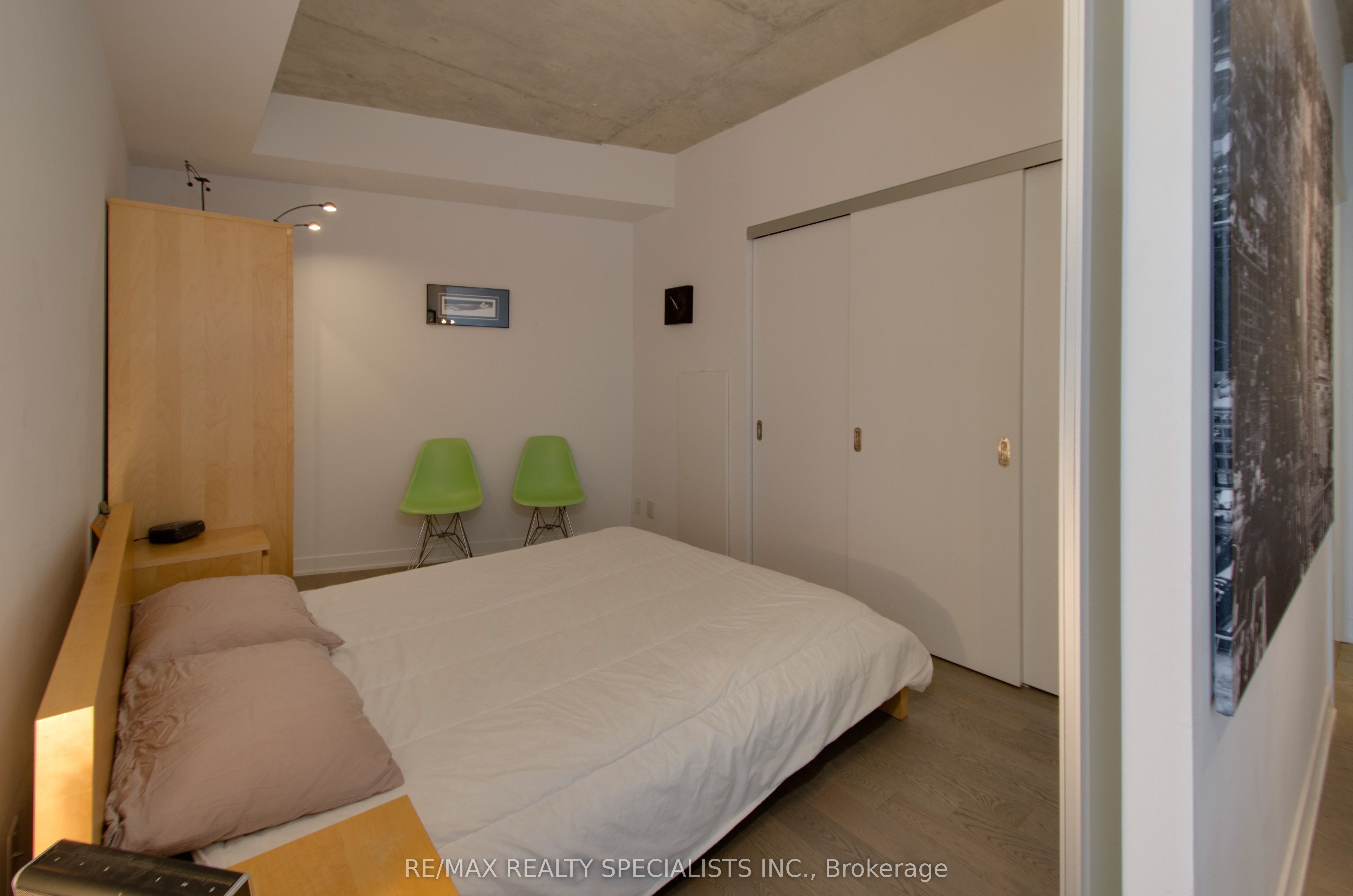 318 King Street E, #318
