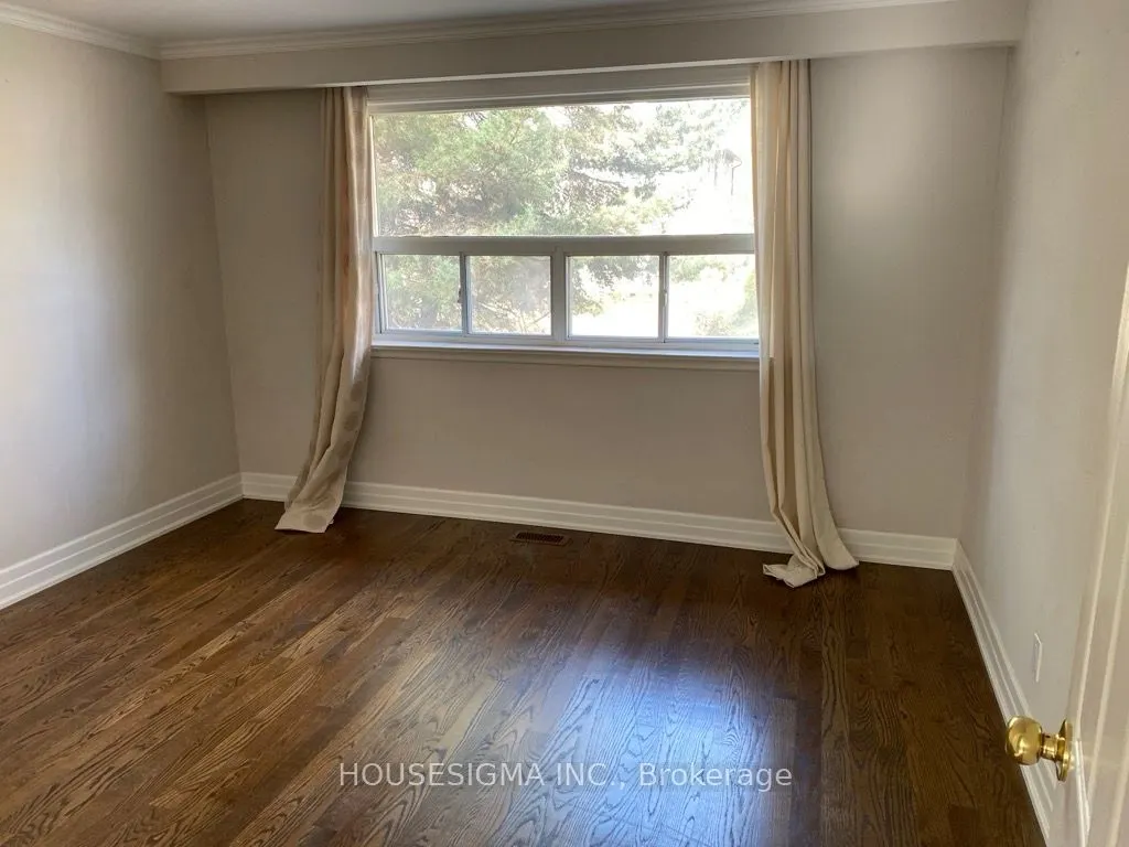 139 Horsham Avenue