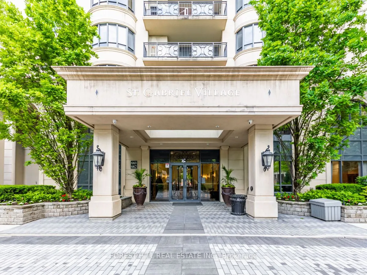 660 Sheppard Avenue E, #1402