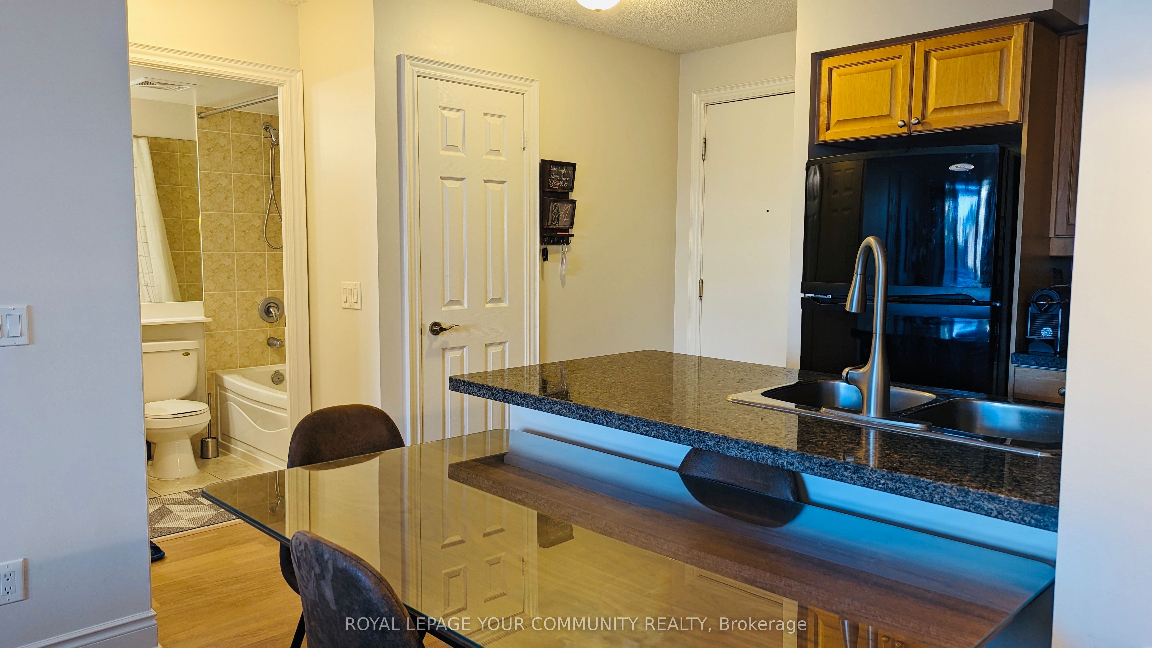 25 Greenview Avenue #325
