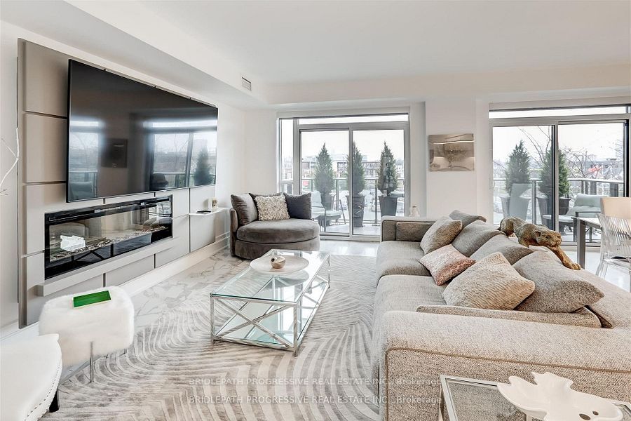 3 Southvale Dr #202