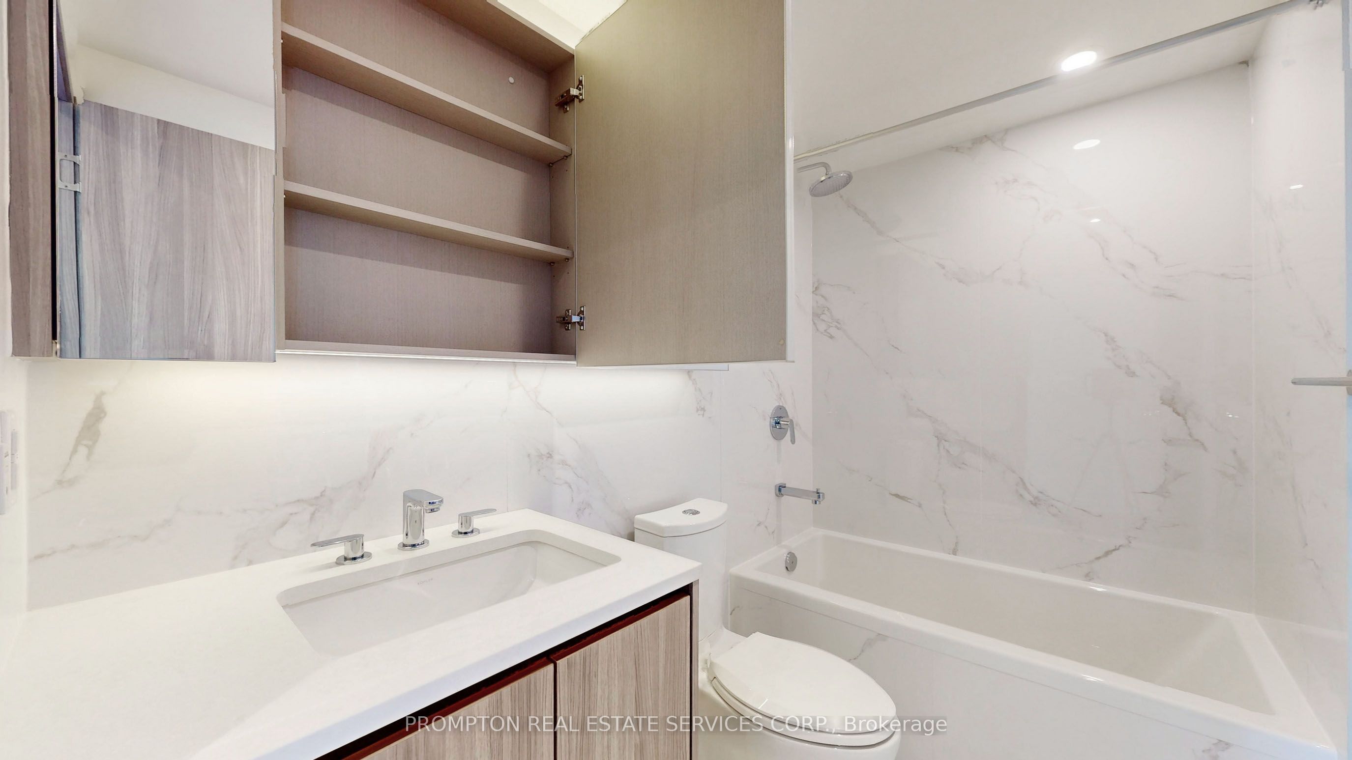 95 McMahon Drive, #3708