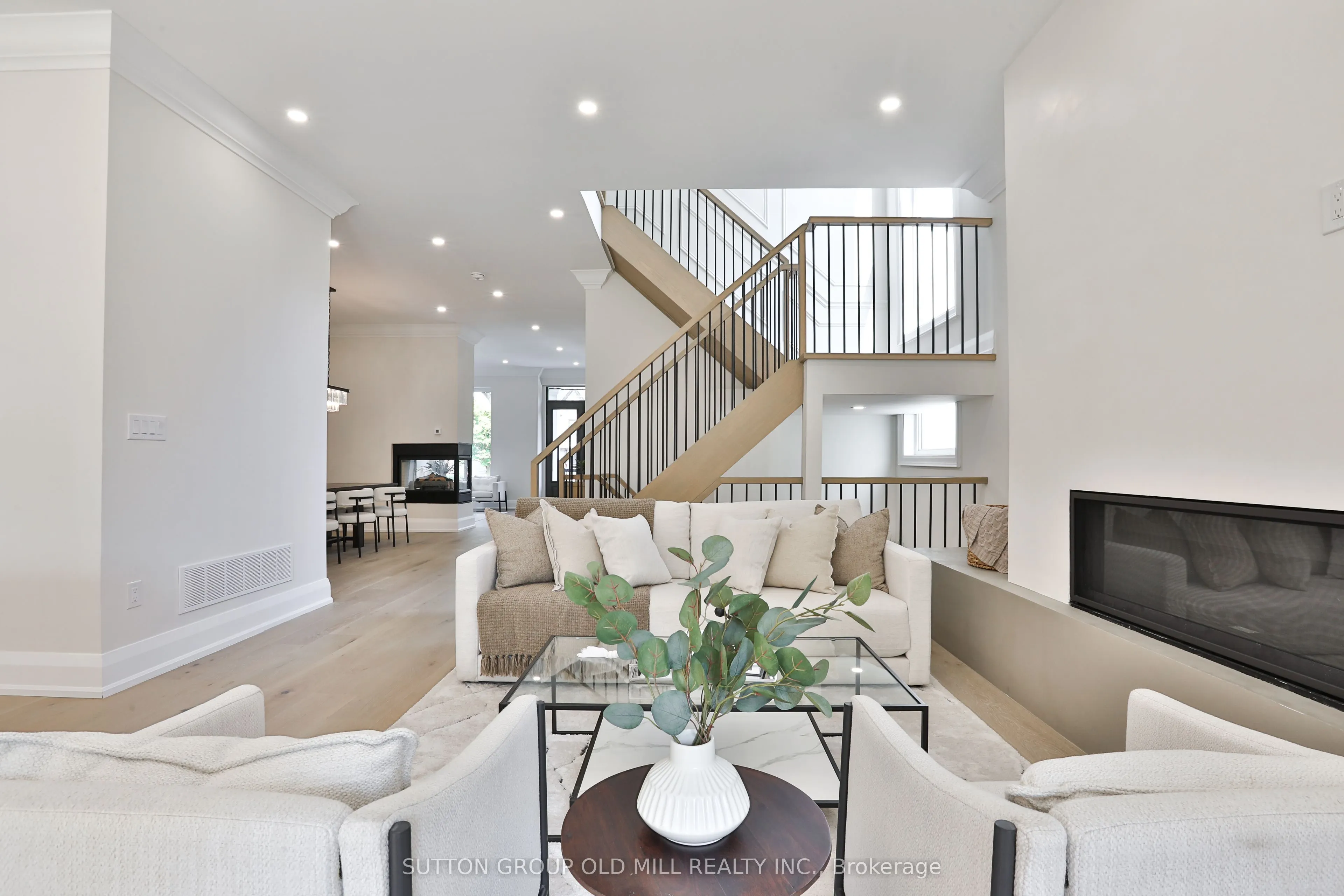 303 Ridley Boulevard