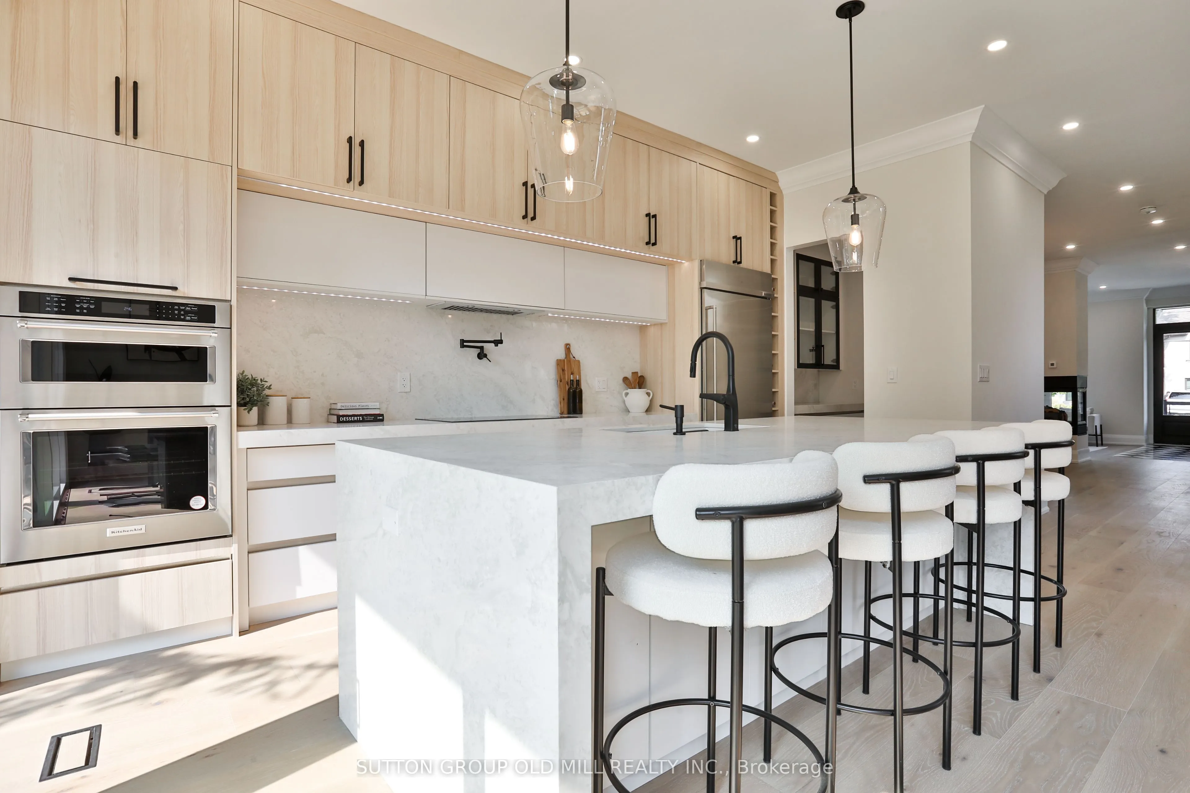 303 Ridley Boulevard