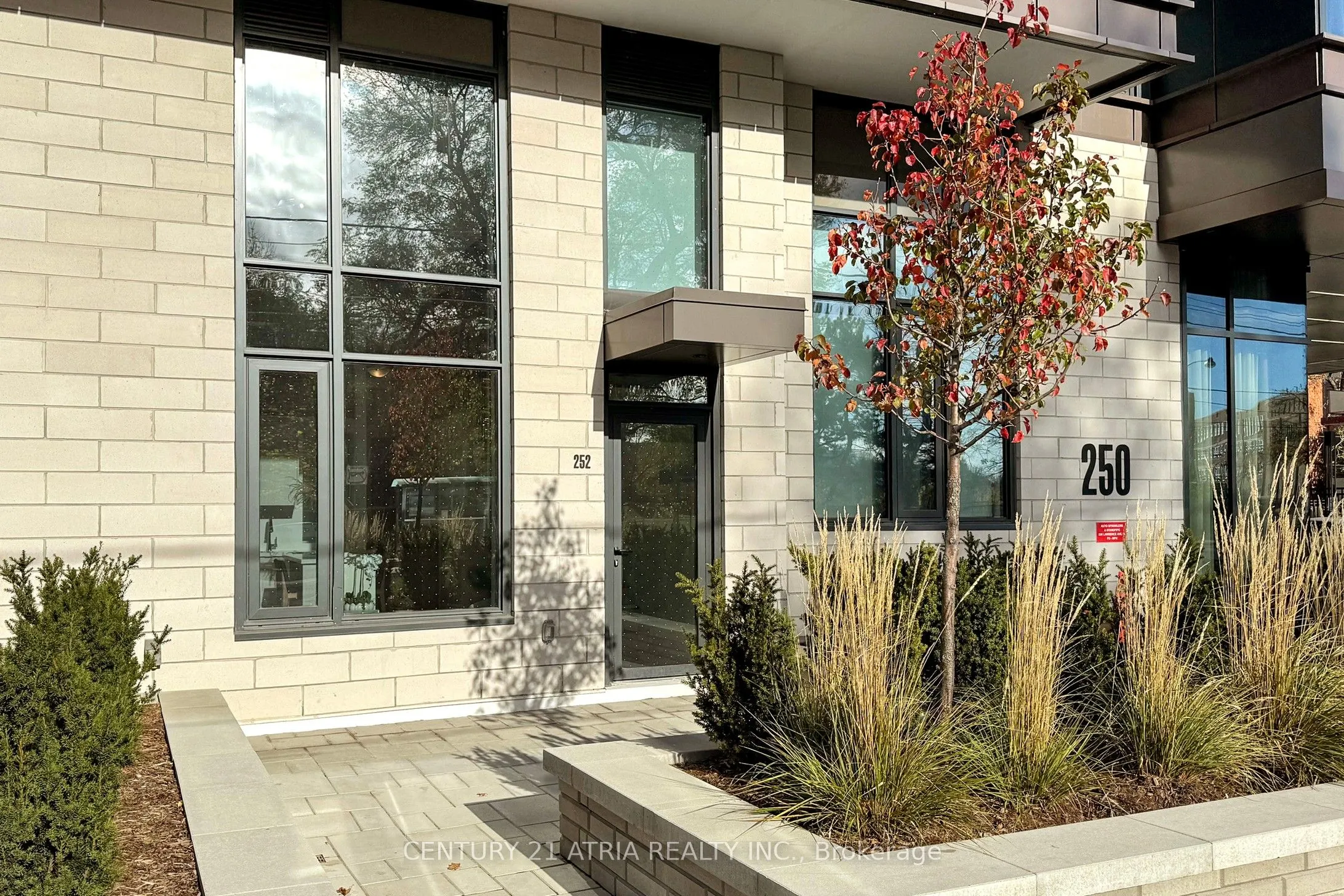 250 Lawrence Avenue W, #101
