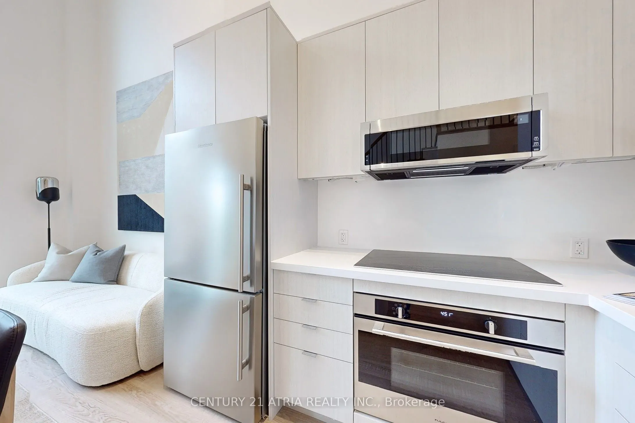 250 Lawrence Avenue W, #101