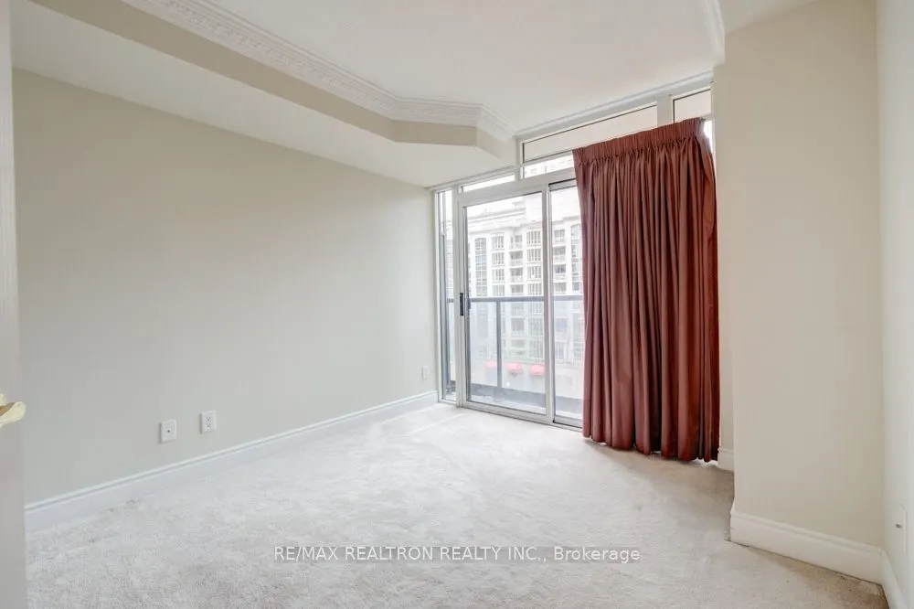 10 Northtown Way, #410