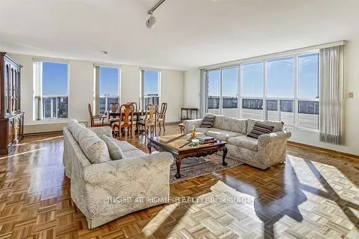 130 Neptune Drive, #1601