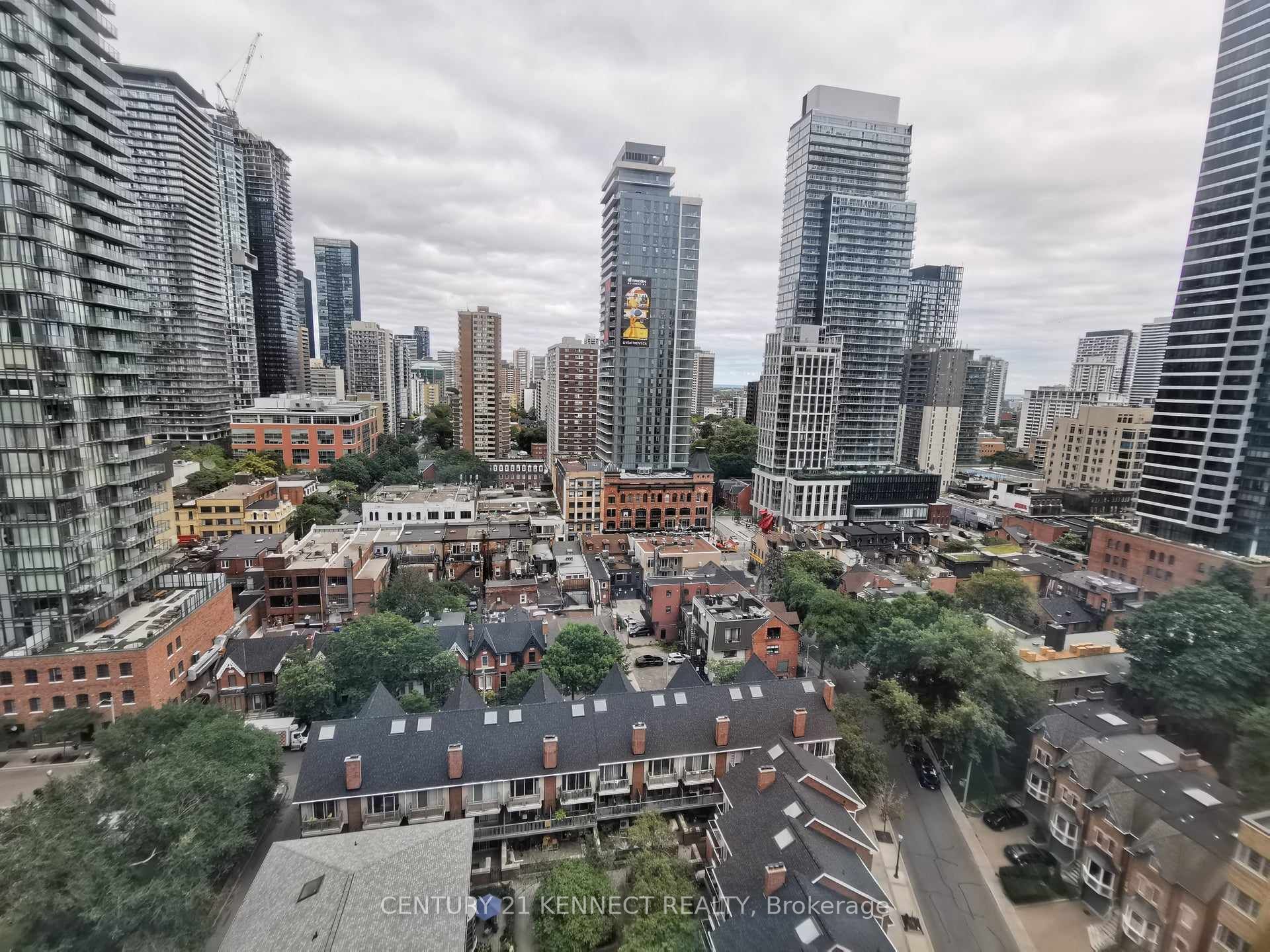 1055 Bay Street, #1904