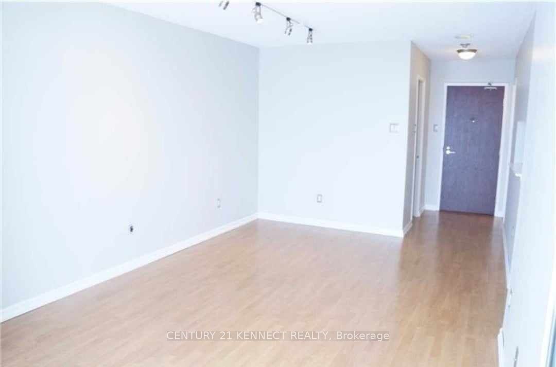 1055 Bay Street, #1904