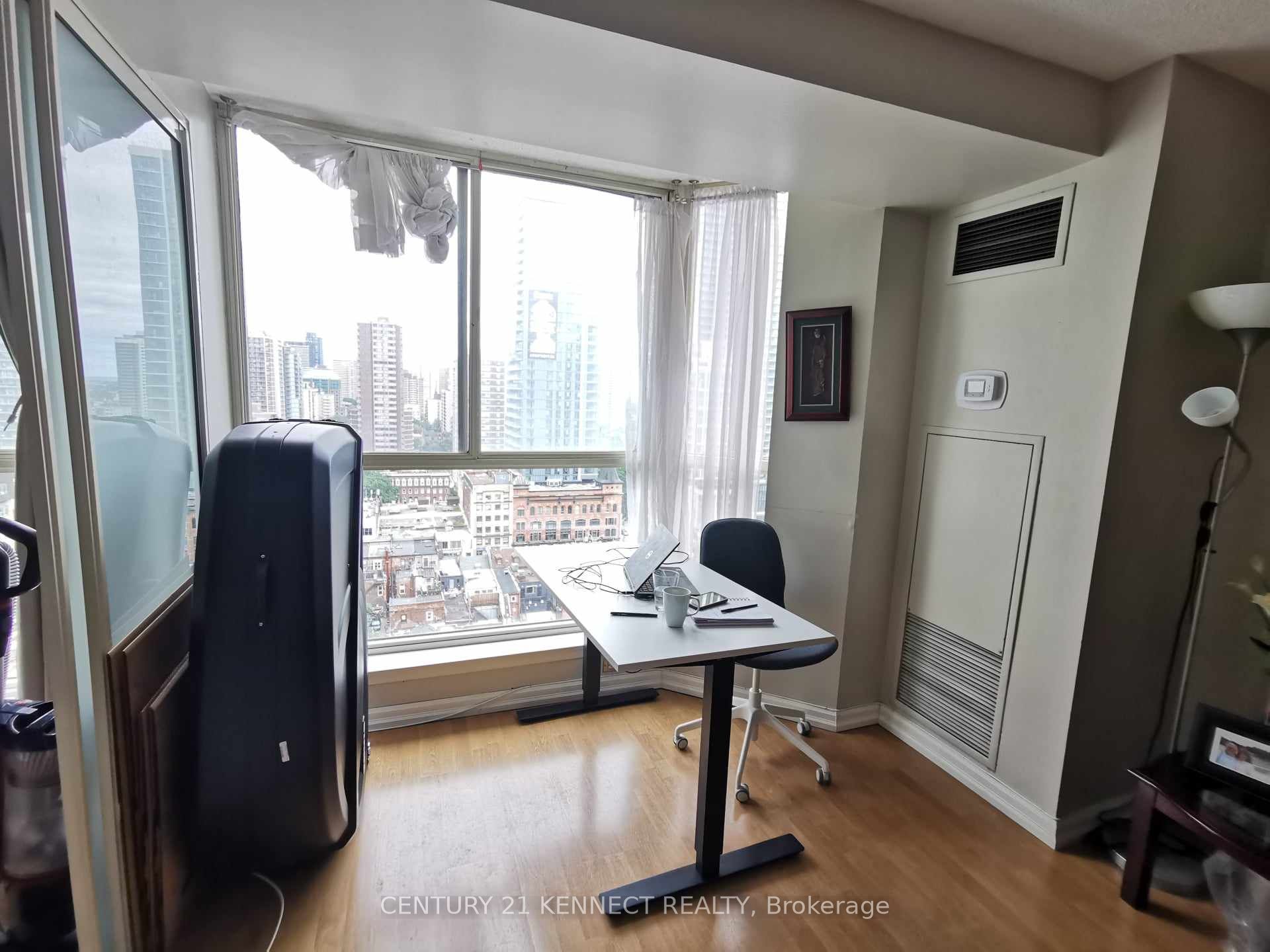 1055 Bay Street, #1904