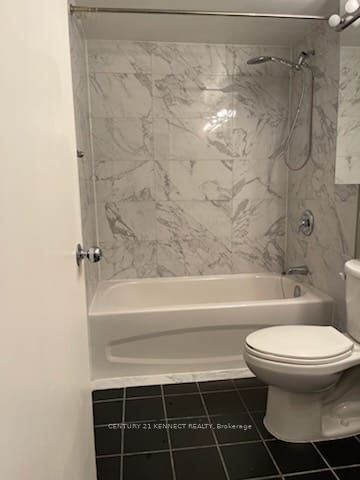 1055 Bay Street, #1904