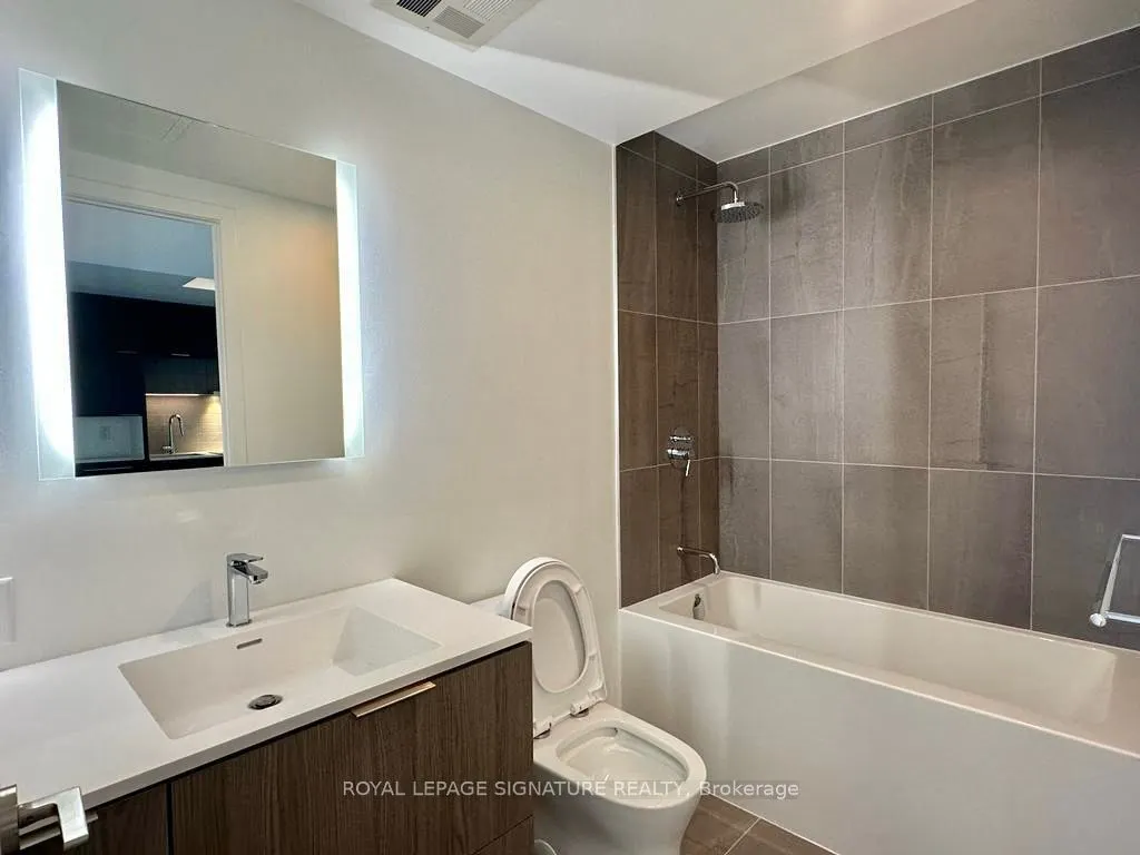 185 Alberta Avenue #411