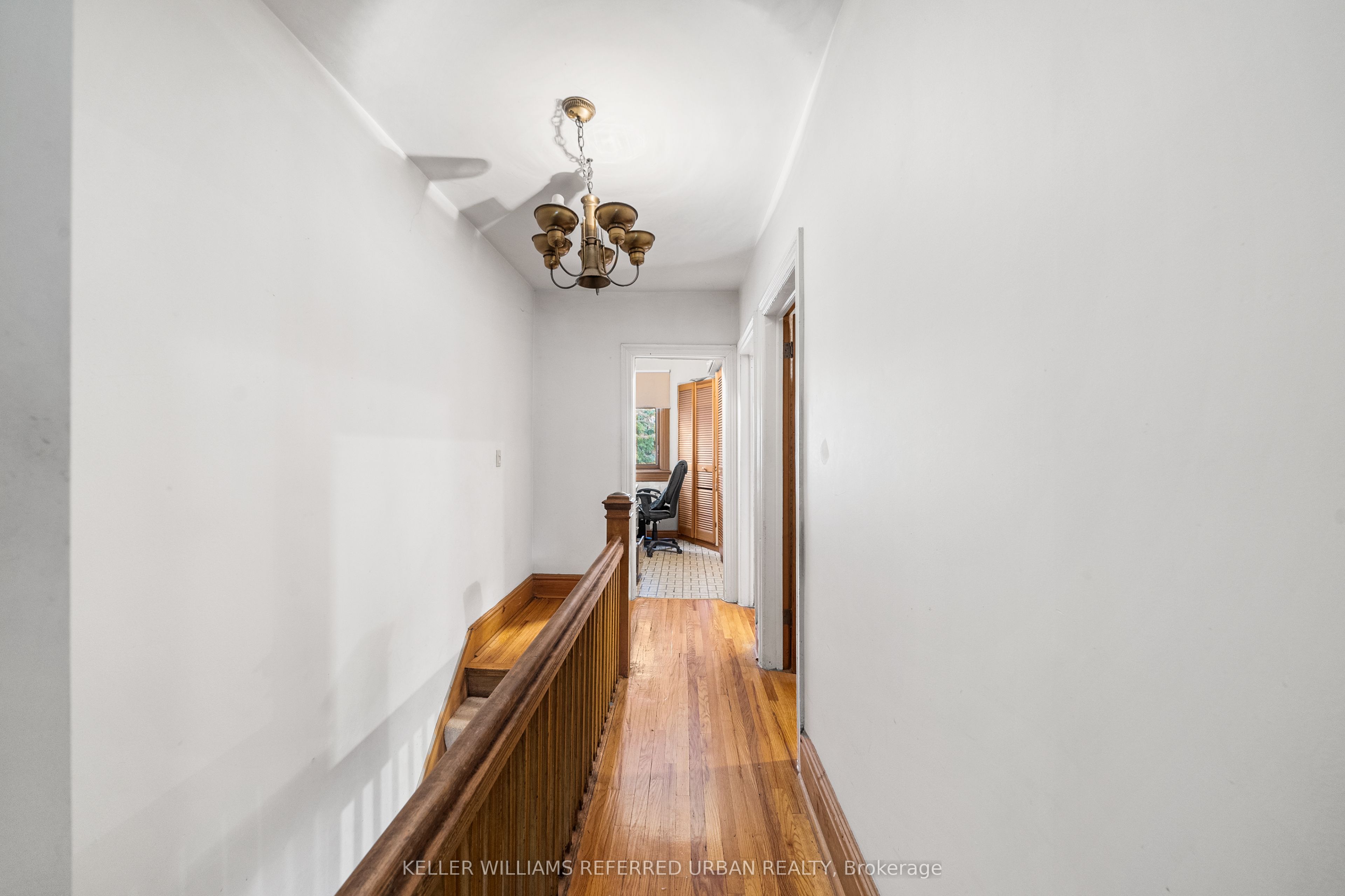 123 Gore Vale Avenue