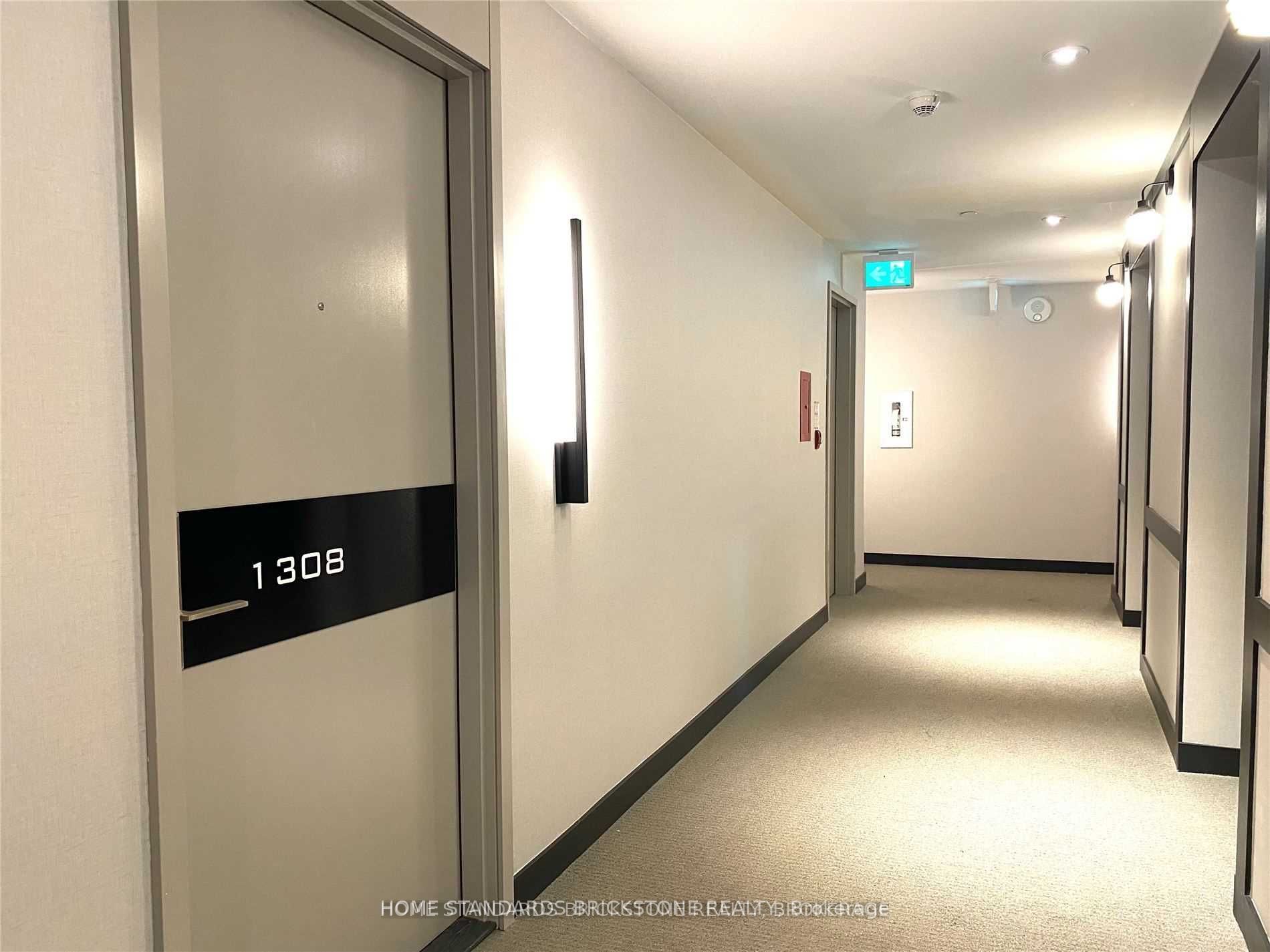 33 Helendale Avenue, #1308