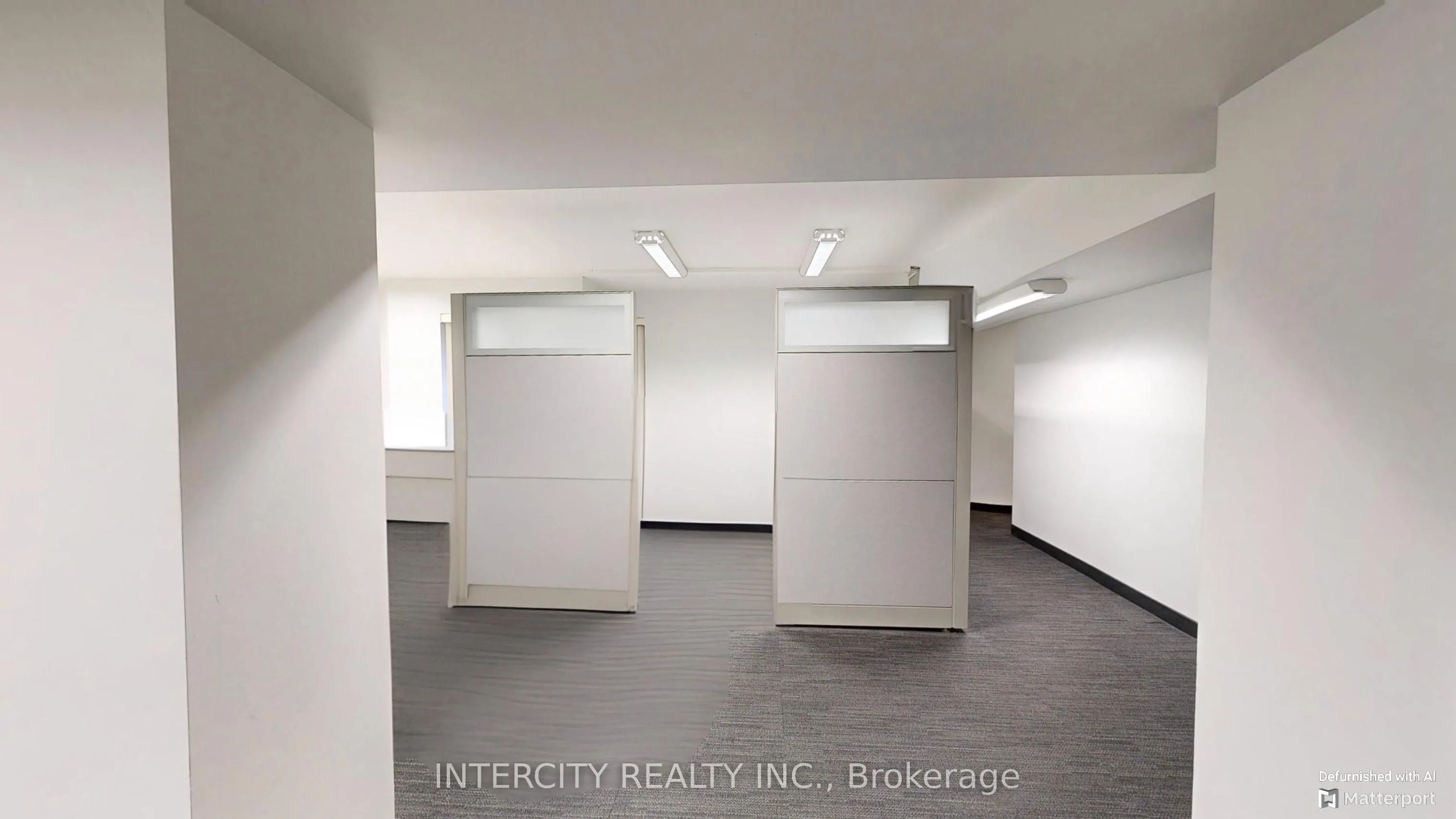627 Bloor Street W, #2/F