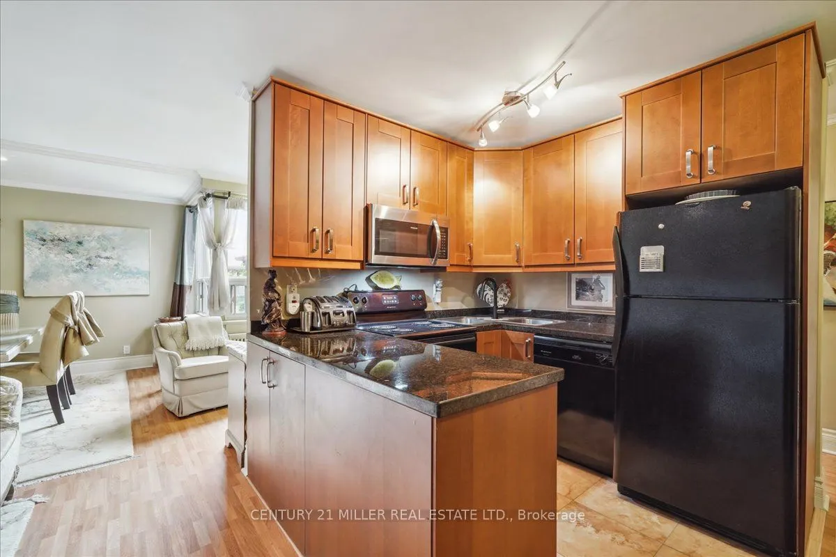 2550 Bathurst Street, #103