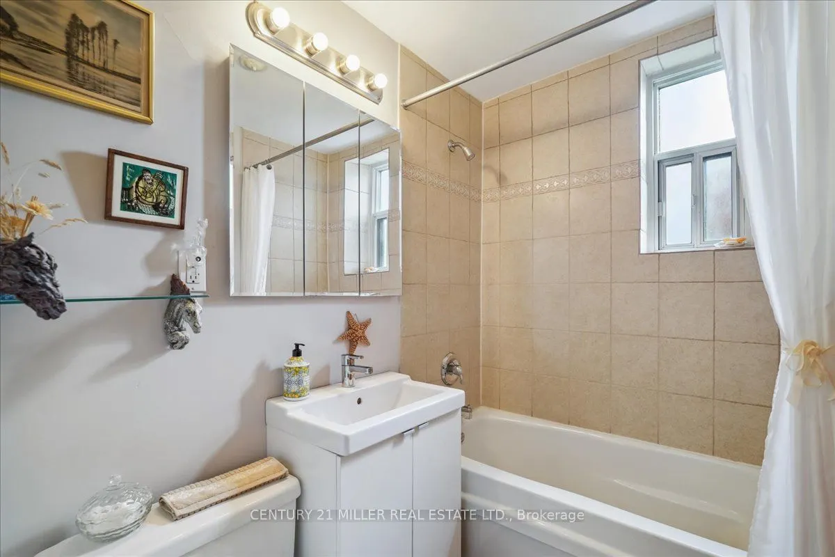 2550 Bathurst Street, #103