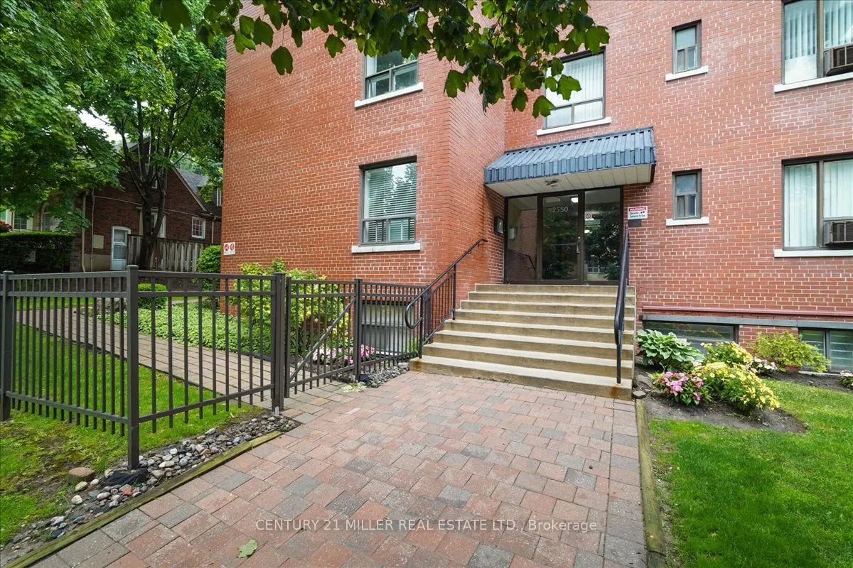 2550 Bathurst Street, #103
