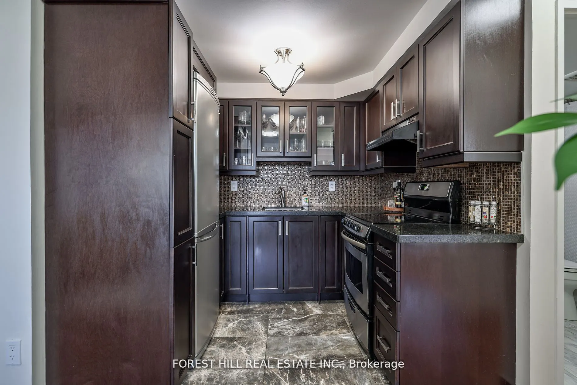 117 Gerrard Street, #503