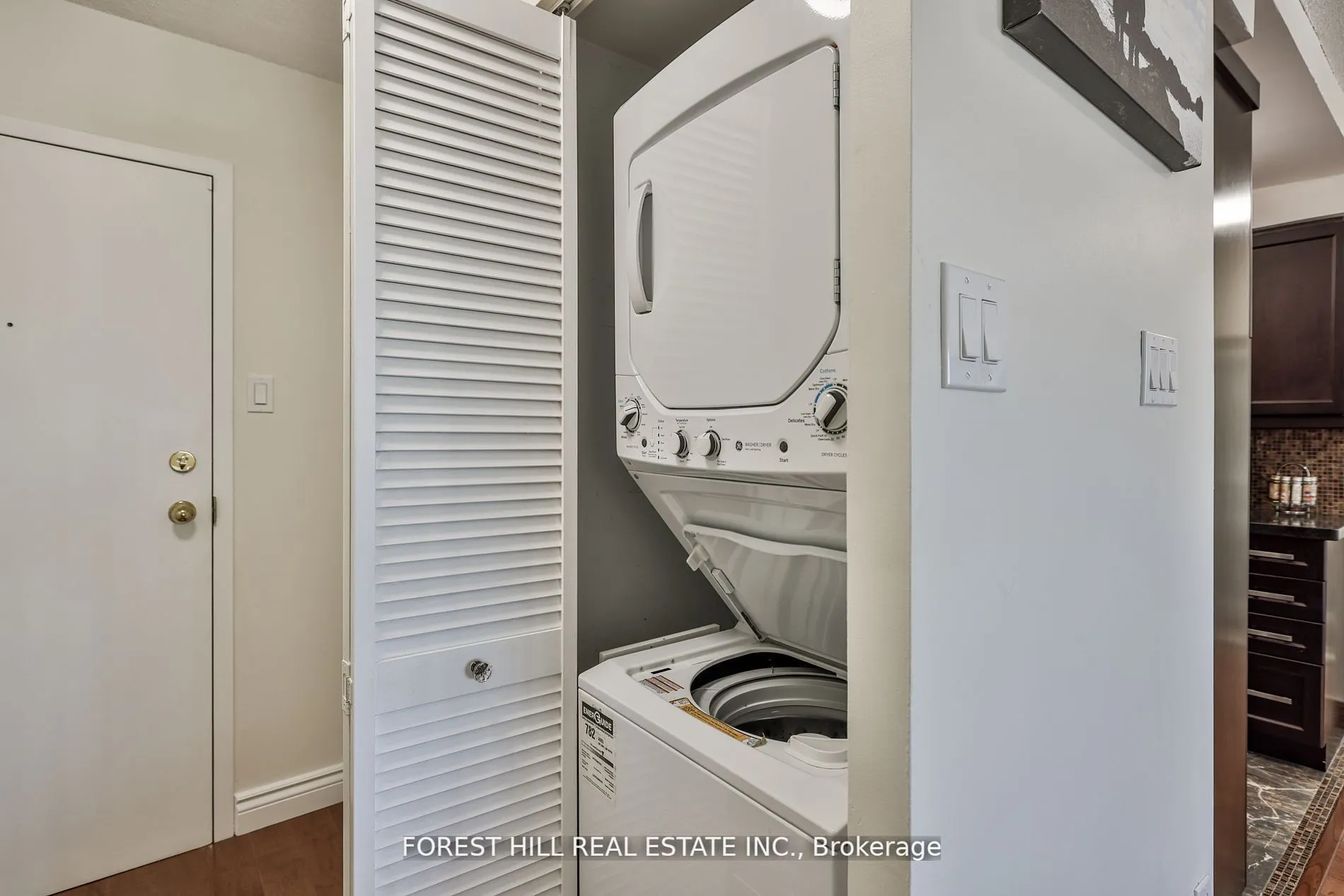 117 Gerrard Street, #503