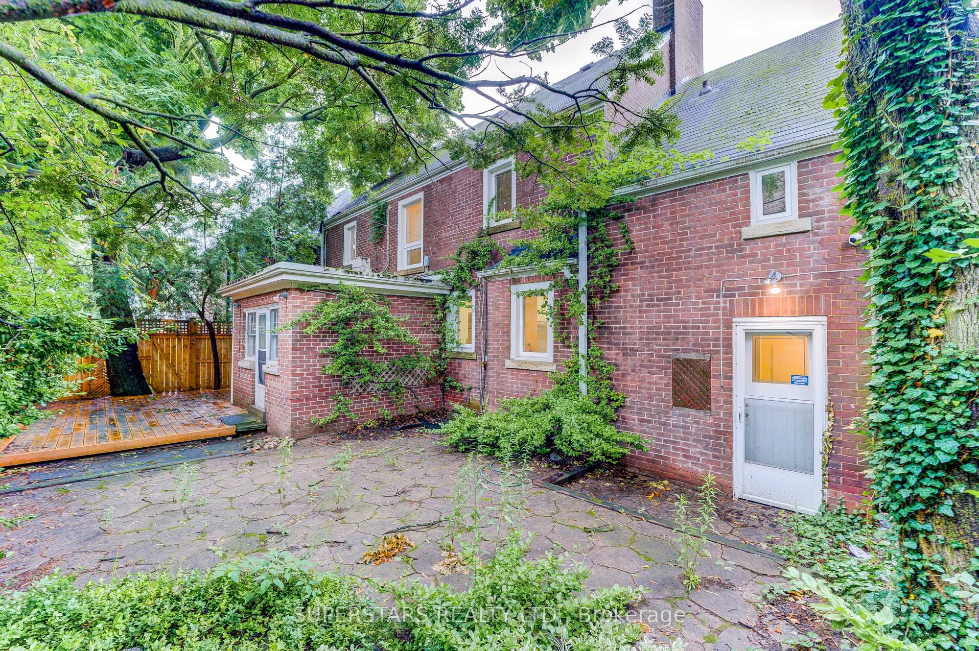 603 Spadina Road