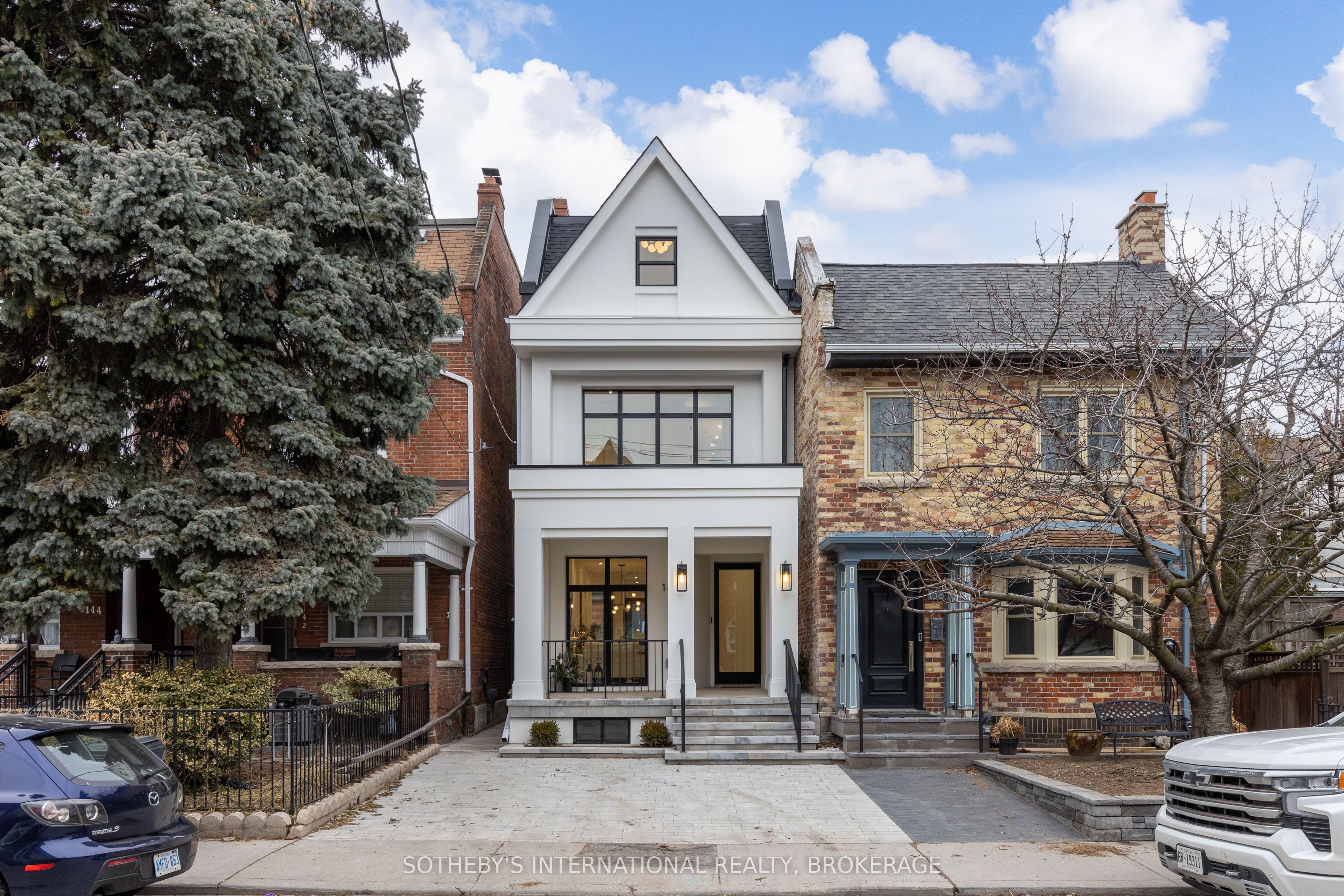 140 HARRISON Street