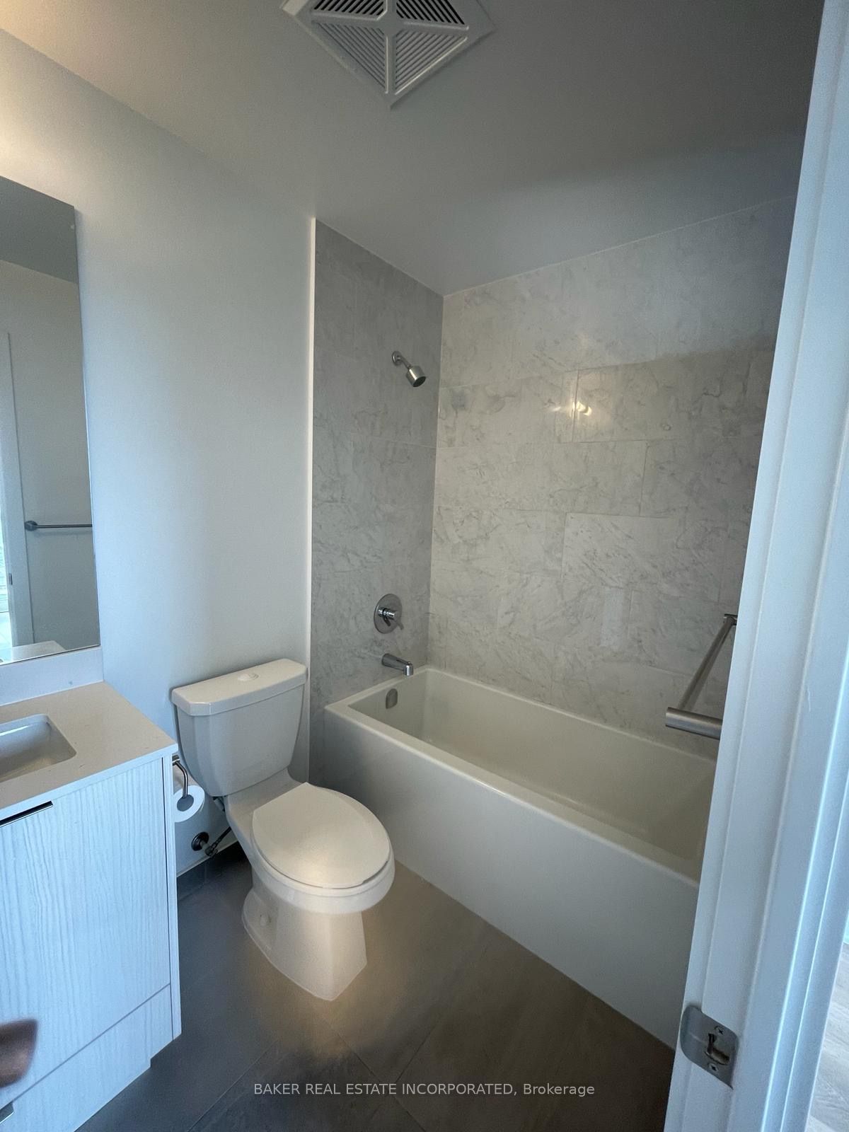 38 Forest Manor Road #415