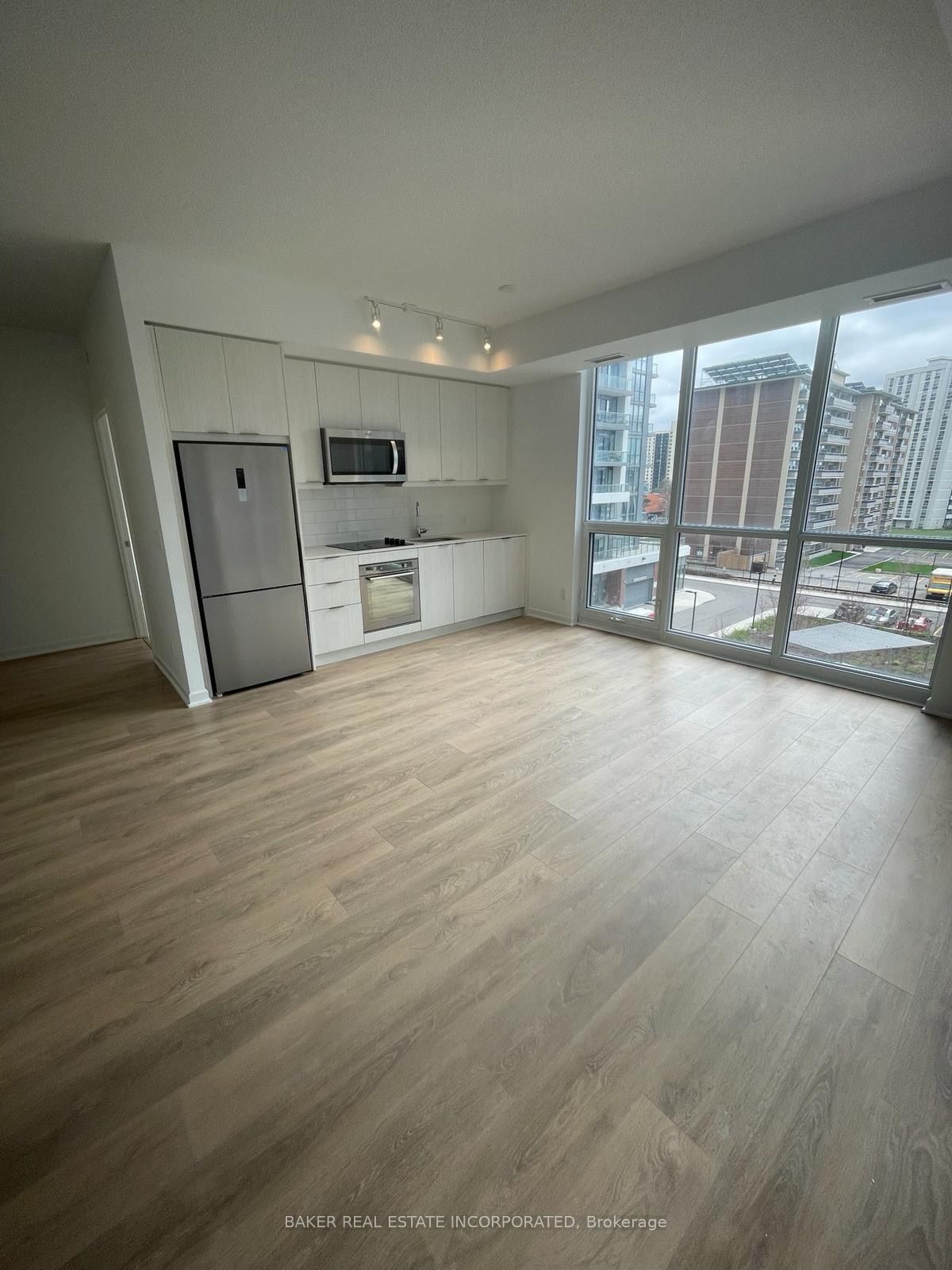 38 Forest Manor Road #415