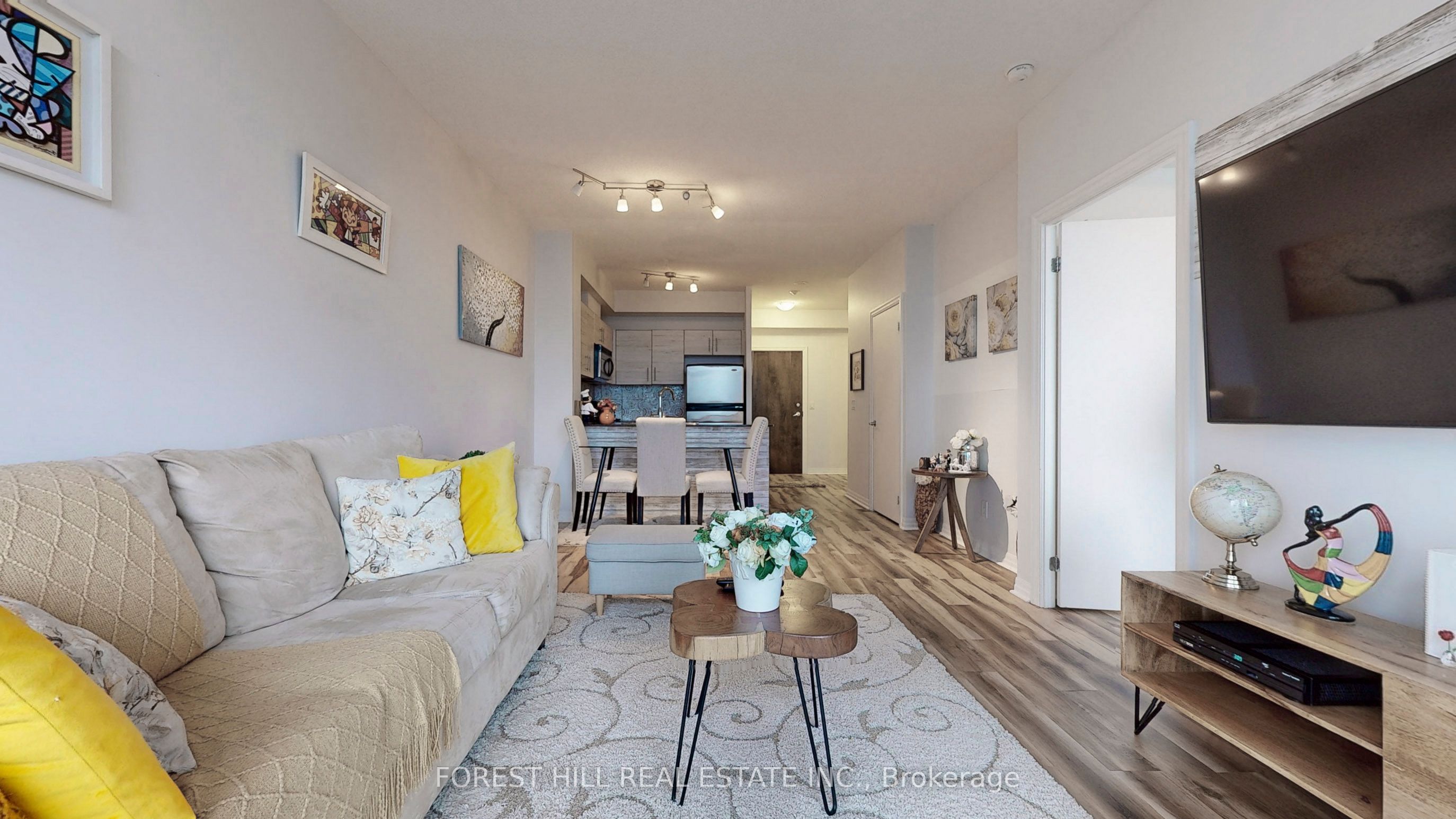 16 Yonge Street, #2207