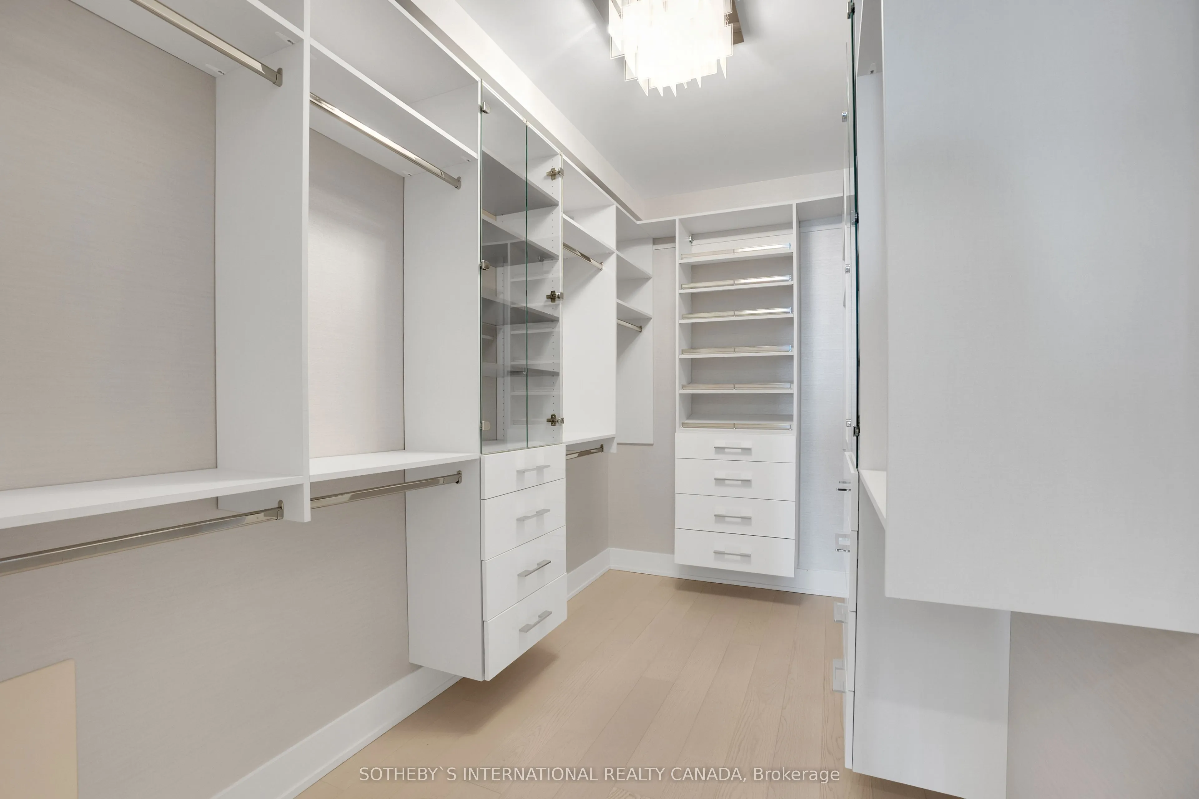 1 Yorkville Avenue #5405
