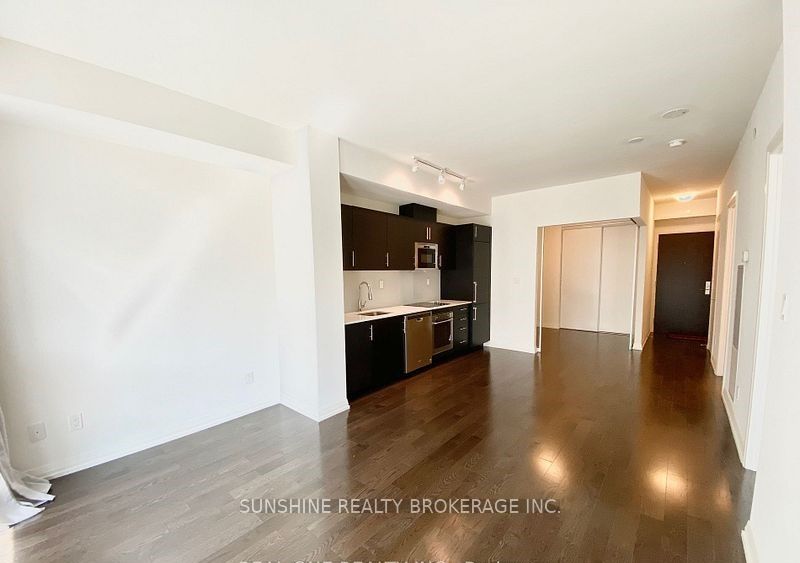 460 Adelaide Street E #518