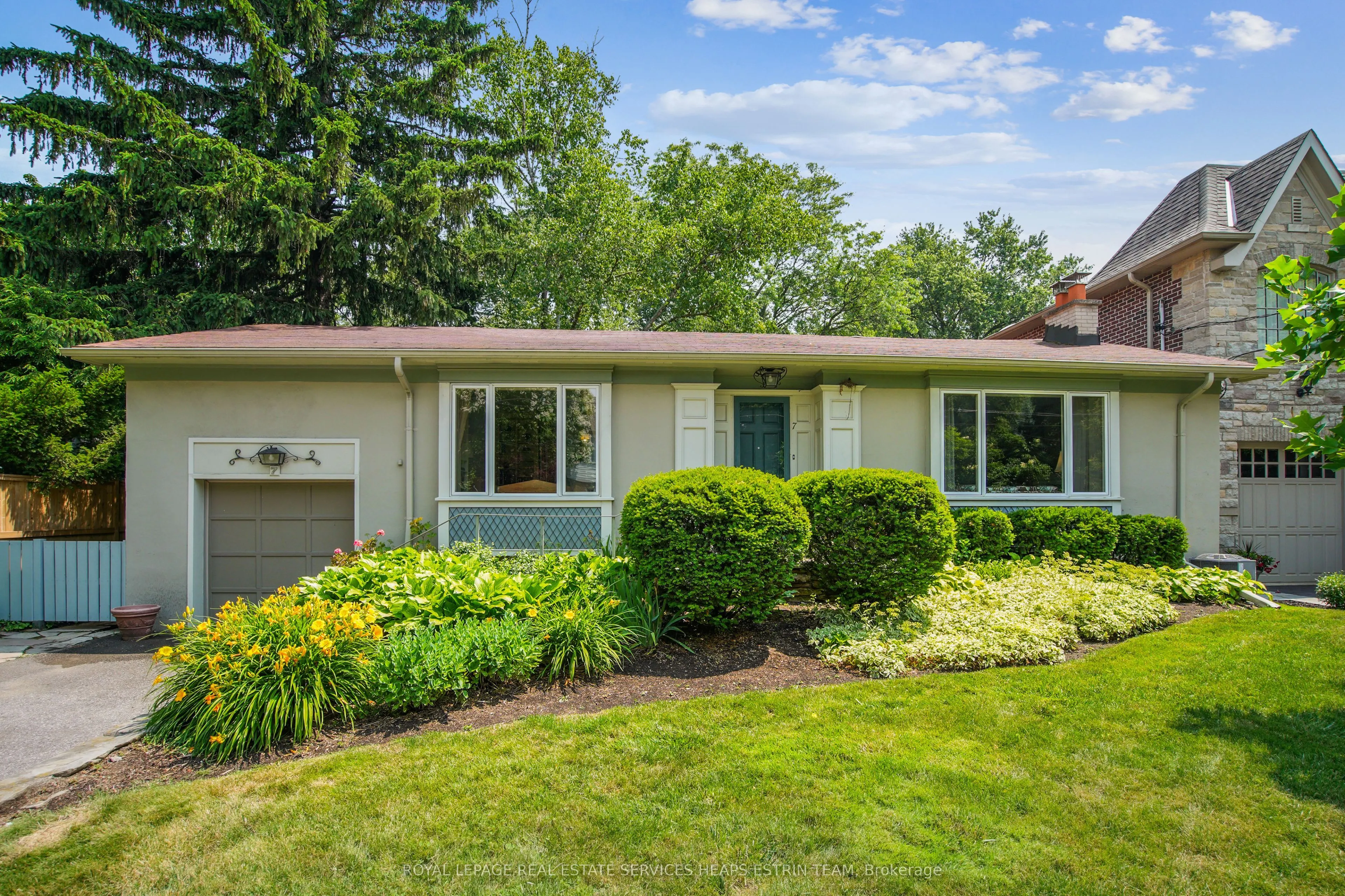 7 Lumley Avenue