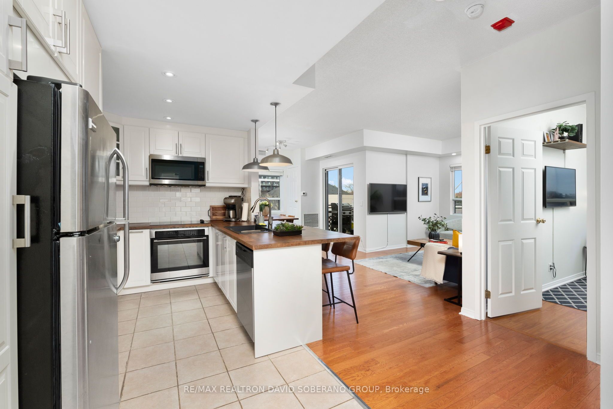 778 Sheppard Avenue W, #306