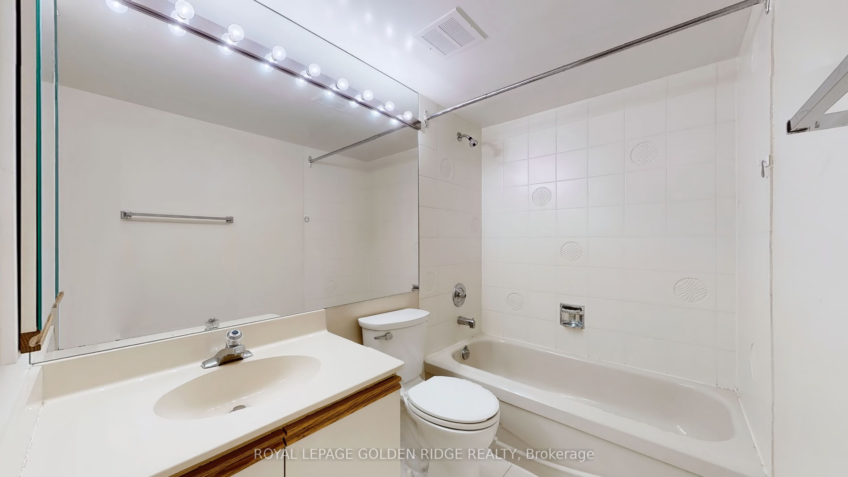 65 Spring Garden Avenue, #1504