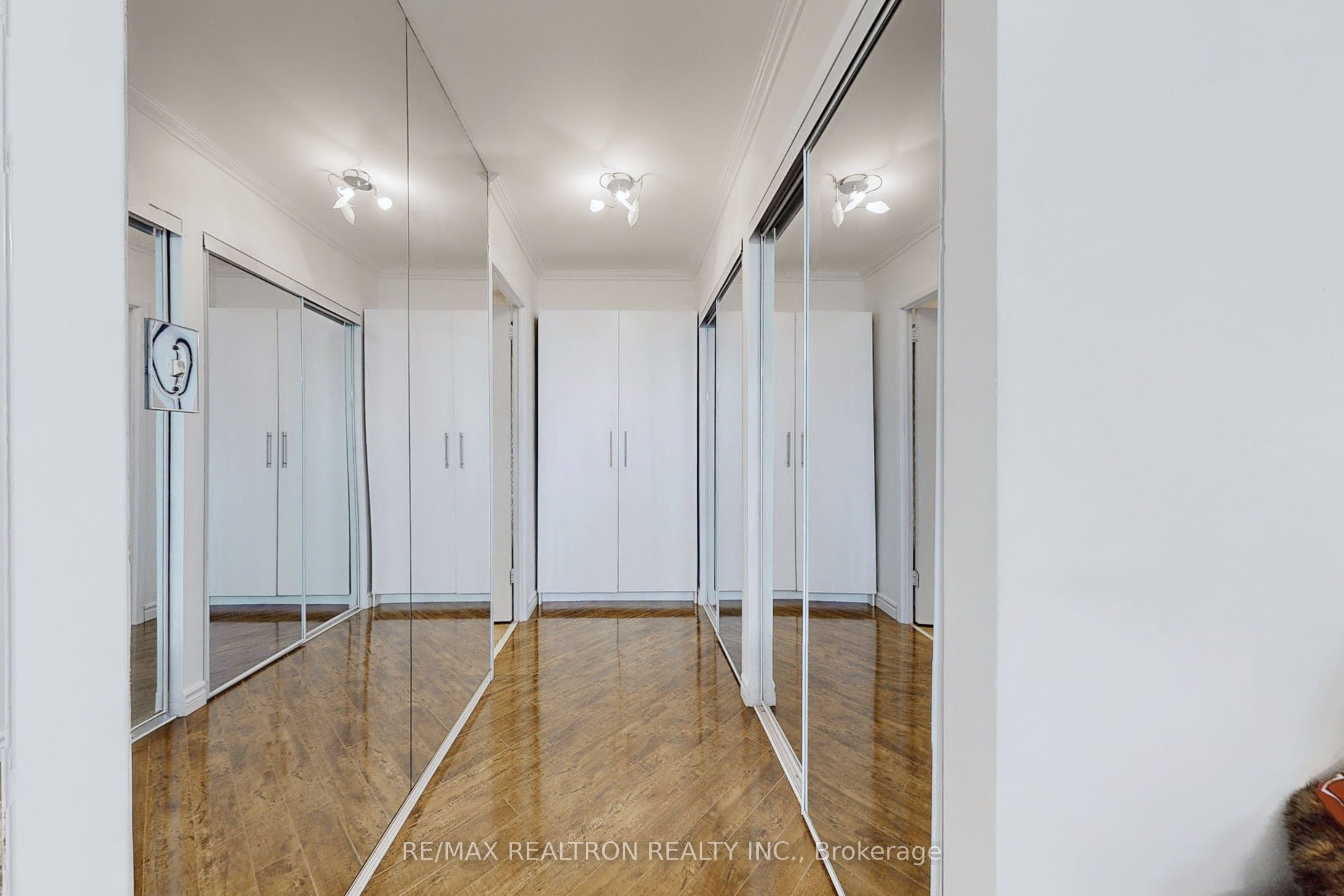 135 Antibes Drive, #1706