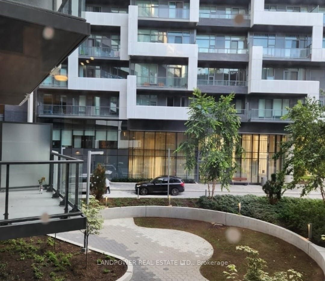 25 Adra Grado Way, #258