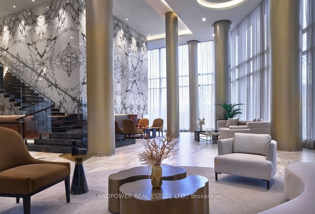 25 Adra Grado Way, #258