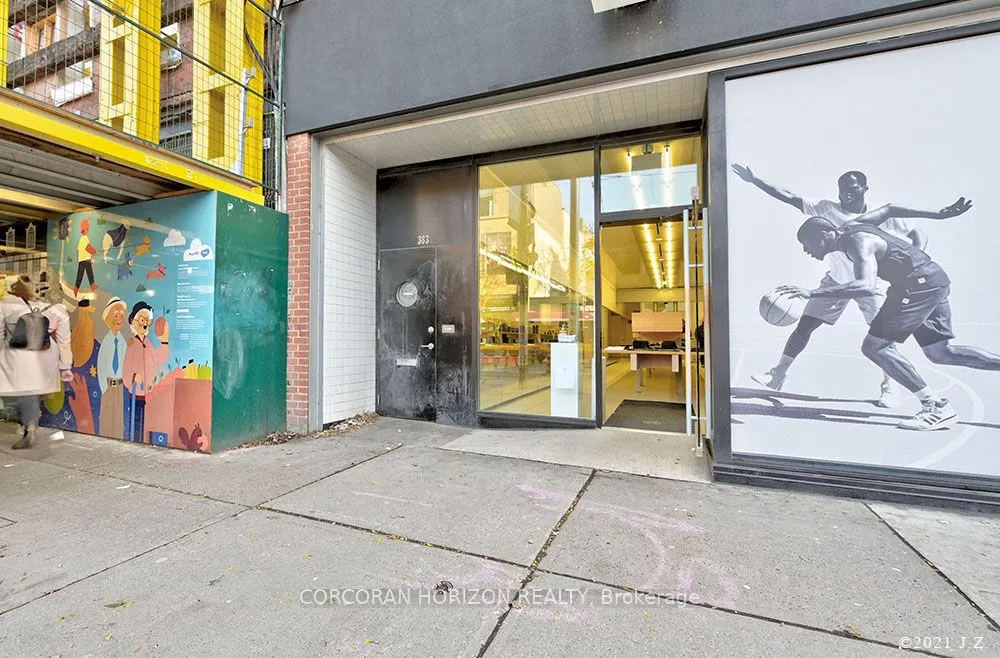 383 Queen Street W, #4