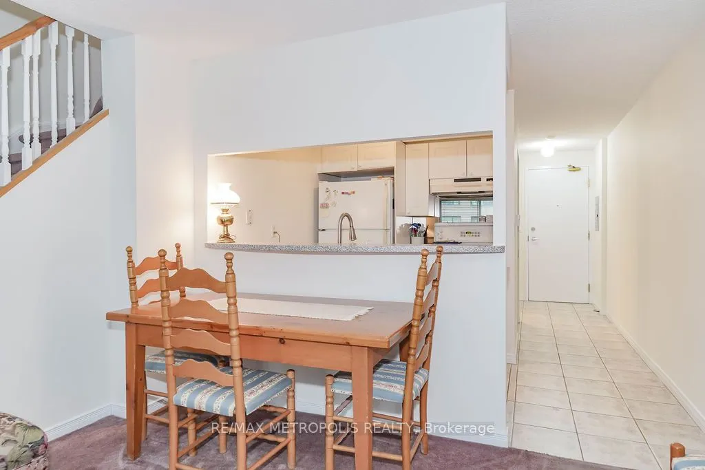 109 Front Street E #528