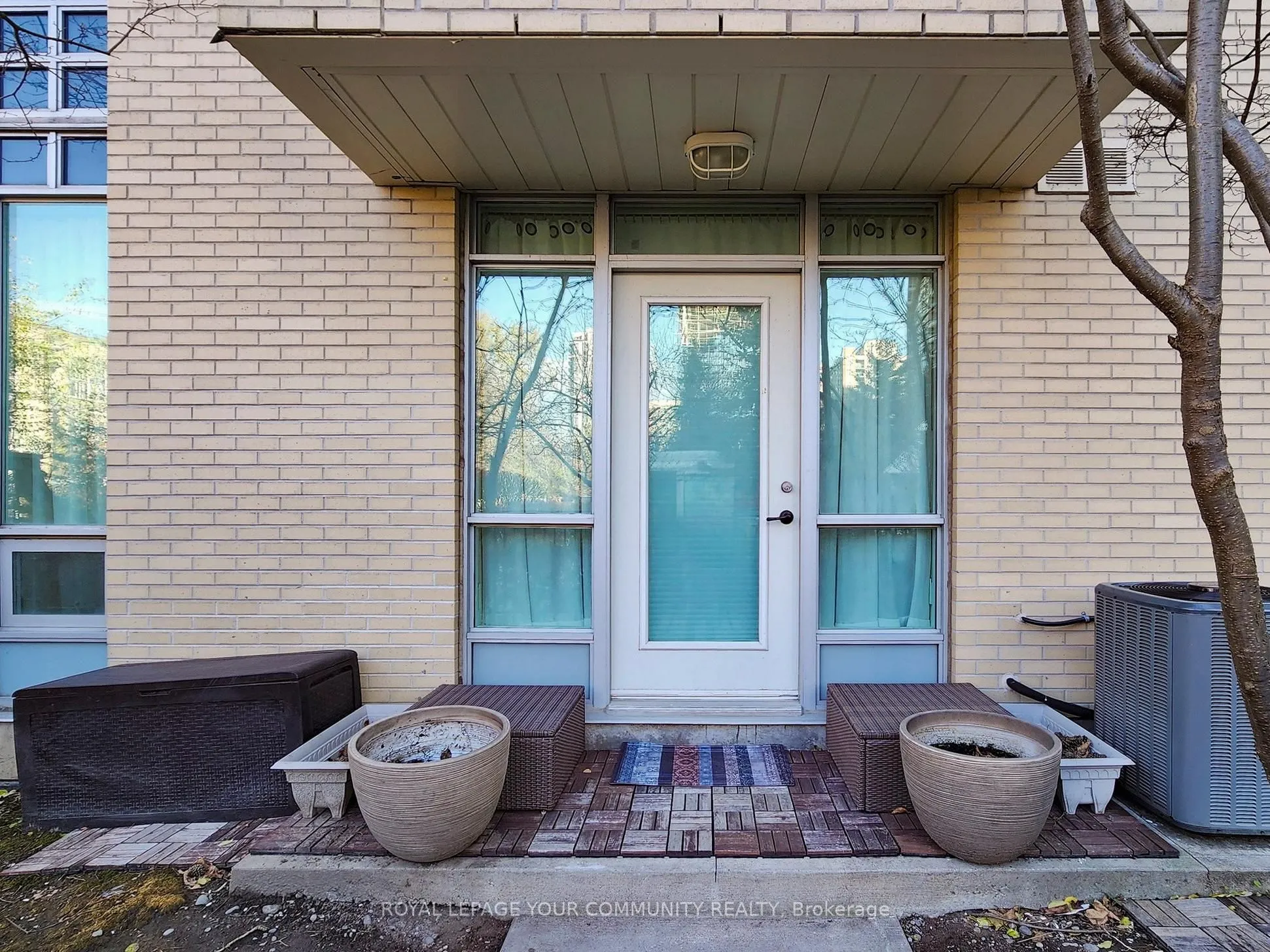 60 Byng Avenue, #TH2