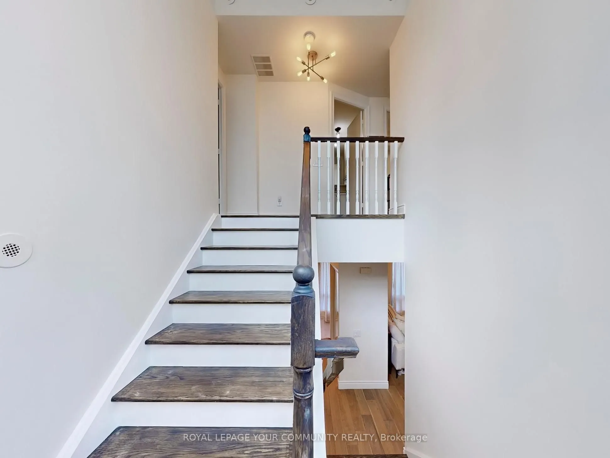 60 Byng Avenue, #TH2
